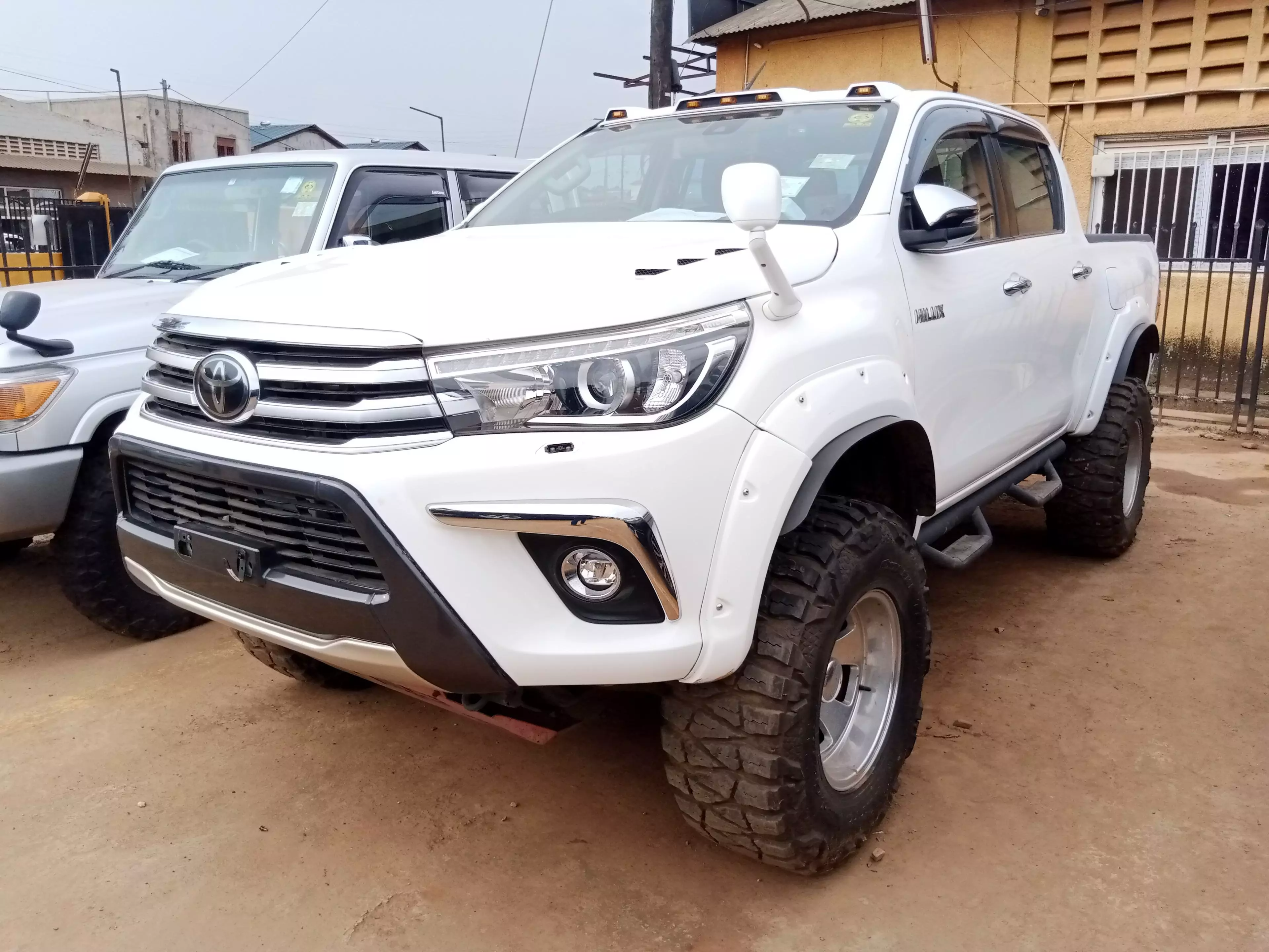 Toyota Hilux  - 2018