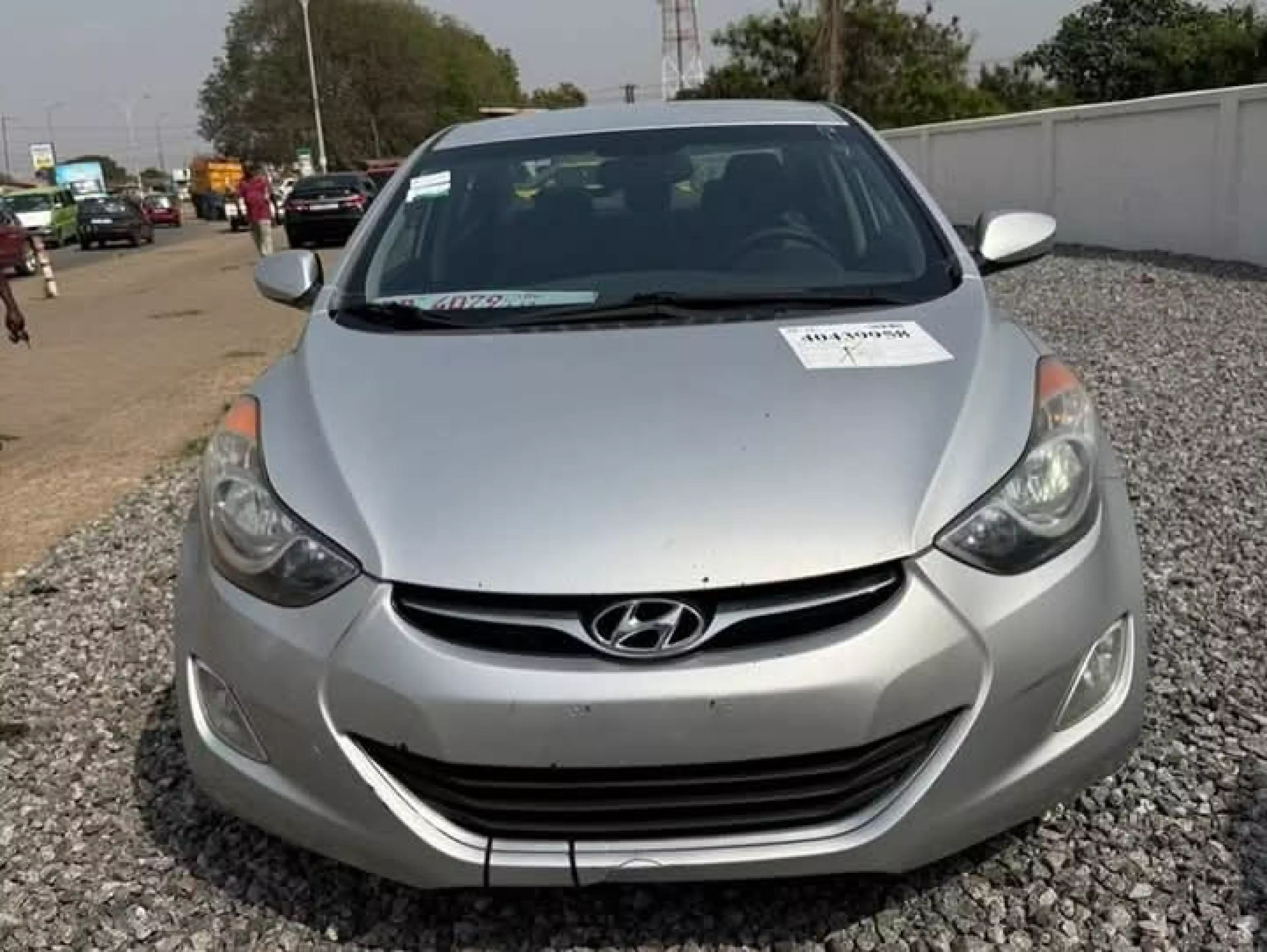 Hyundai Elantra - 2013