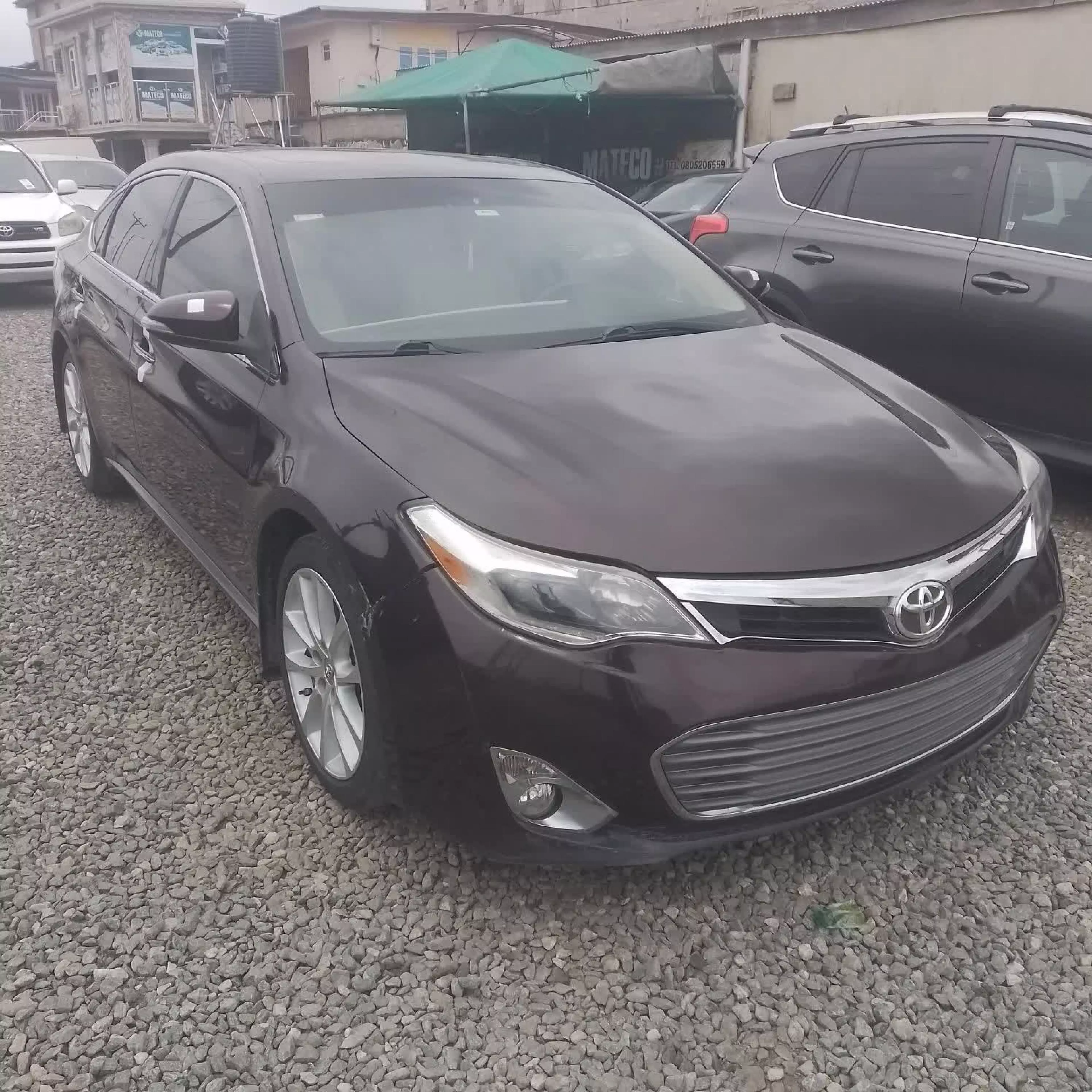 Toyota Avalon  - 2013