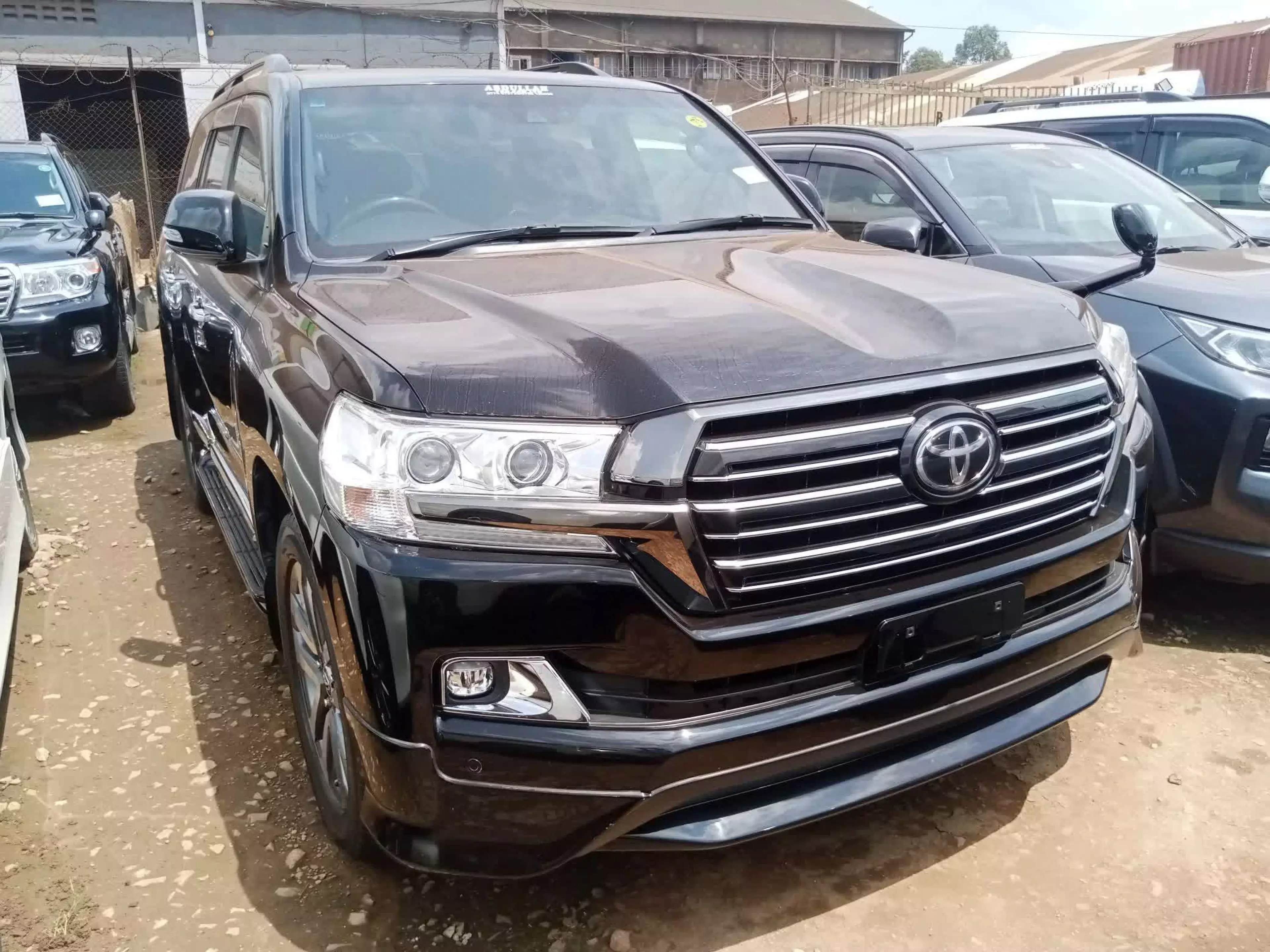 Toyota Landcruiser  V8 - 2015