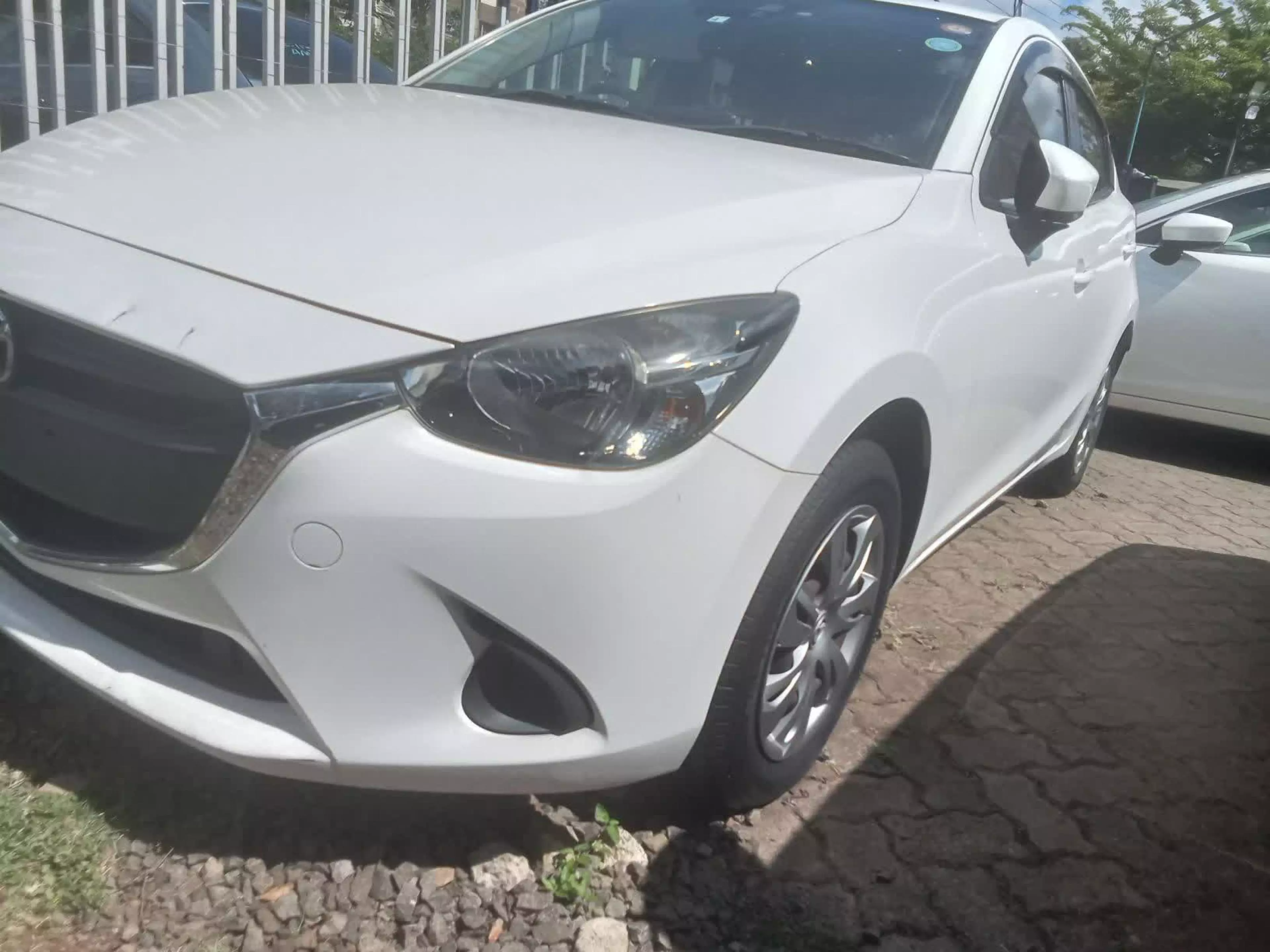 Mazda Demio - 2015