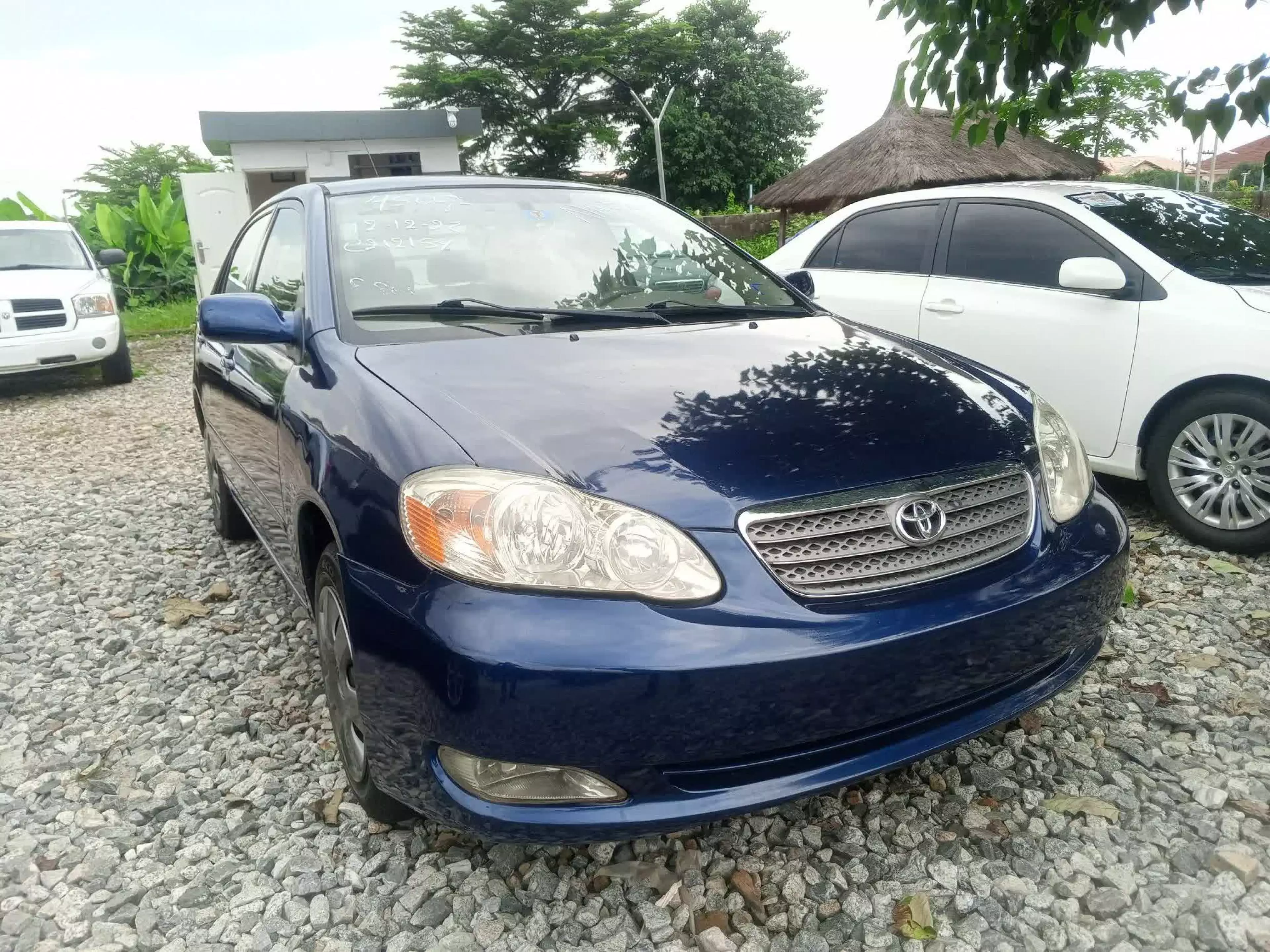 Toyota Corolla  - 2005