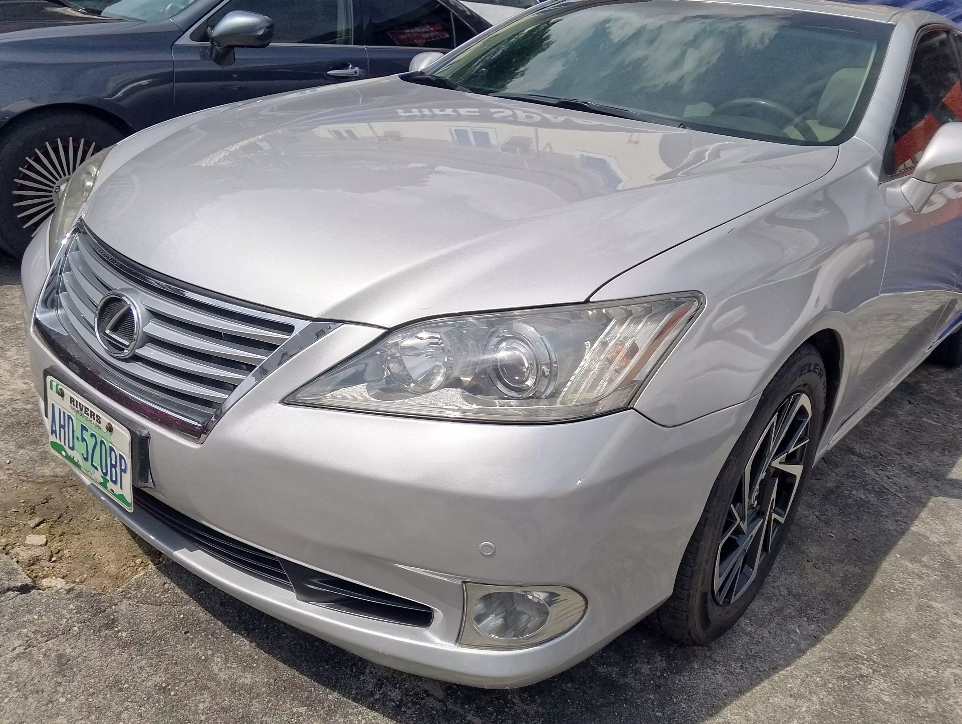 Lexus ES 350 - 2011