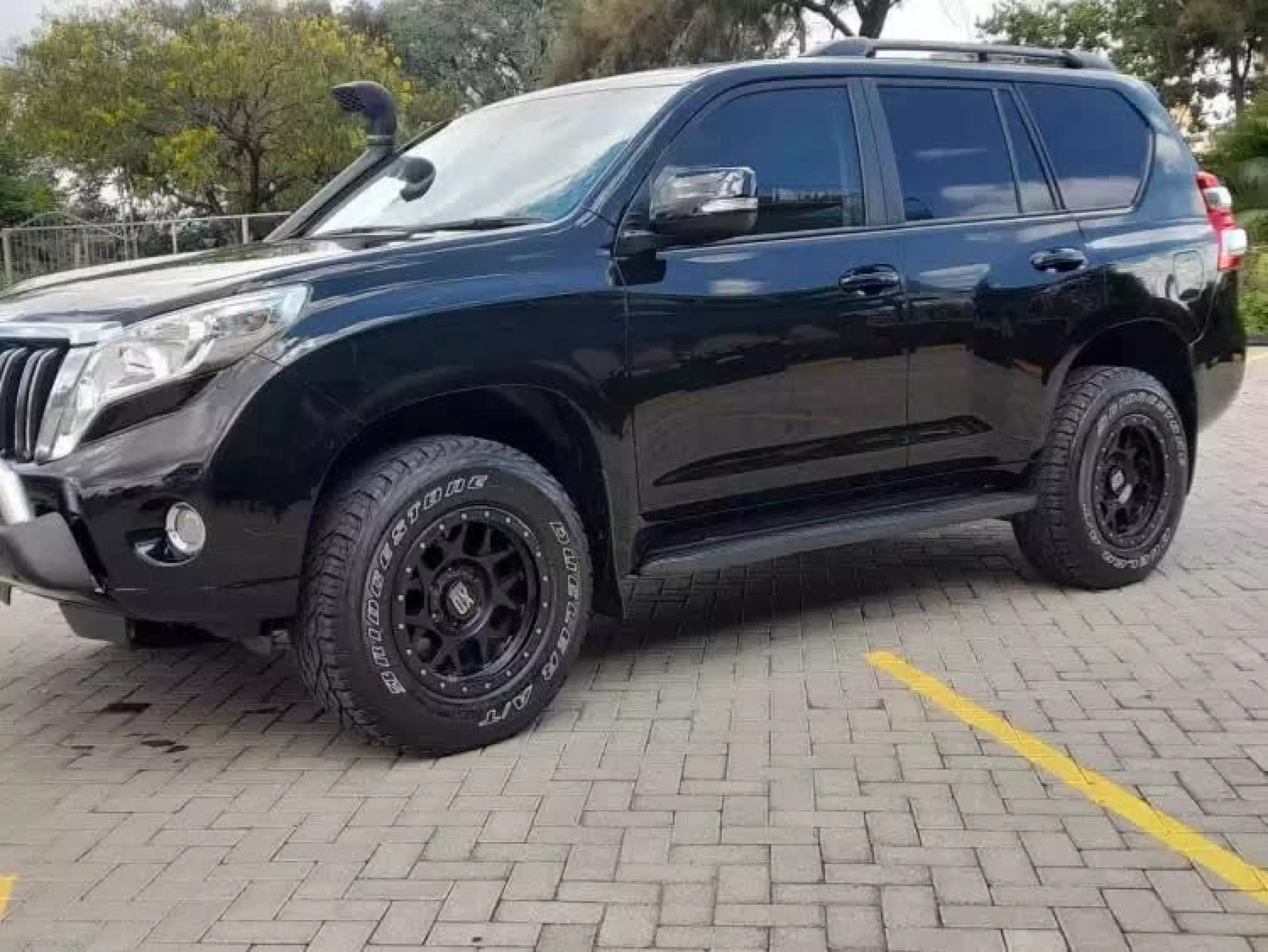 Toyota Landcruiser Prado - 2017