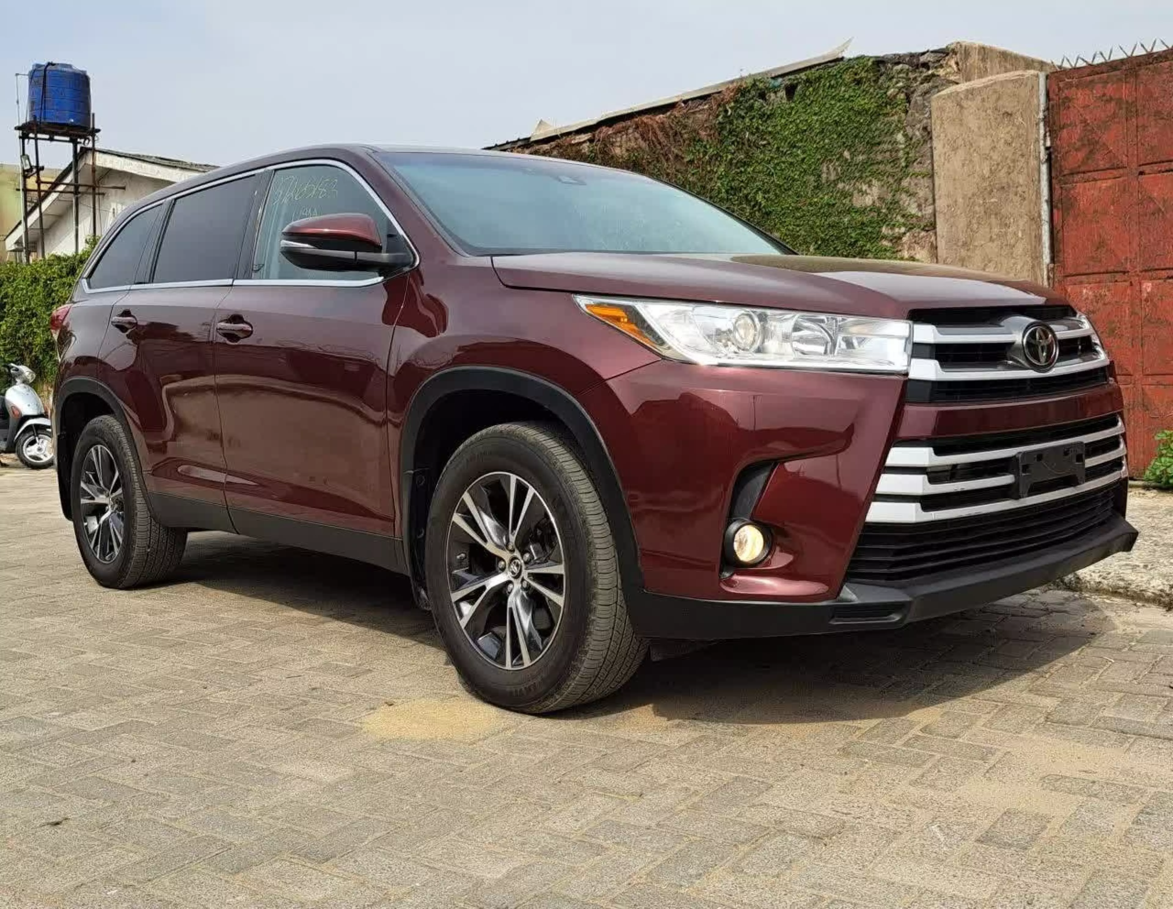 Toyota Highlander - 2019