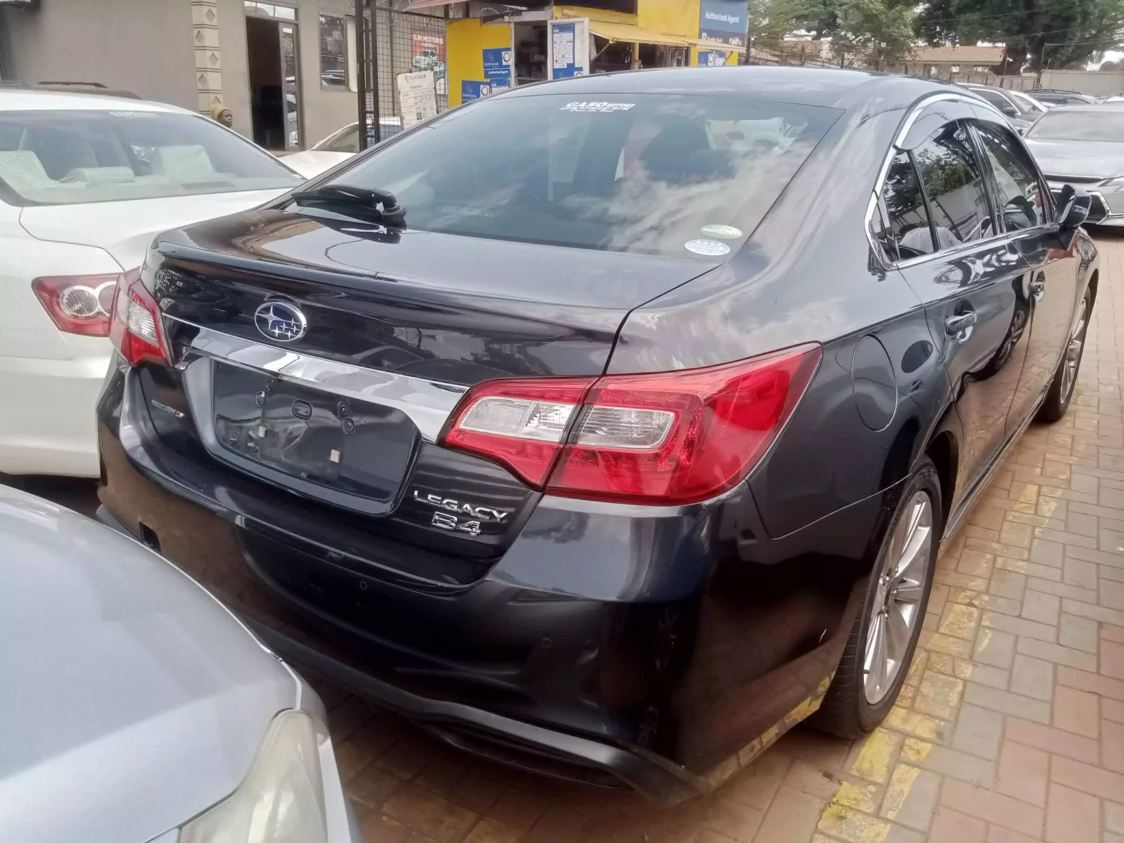 Subaru Legacy B4 - 2017