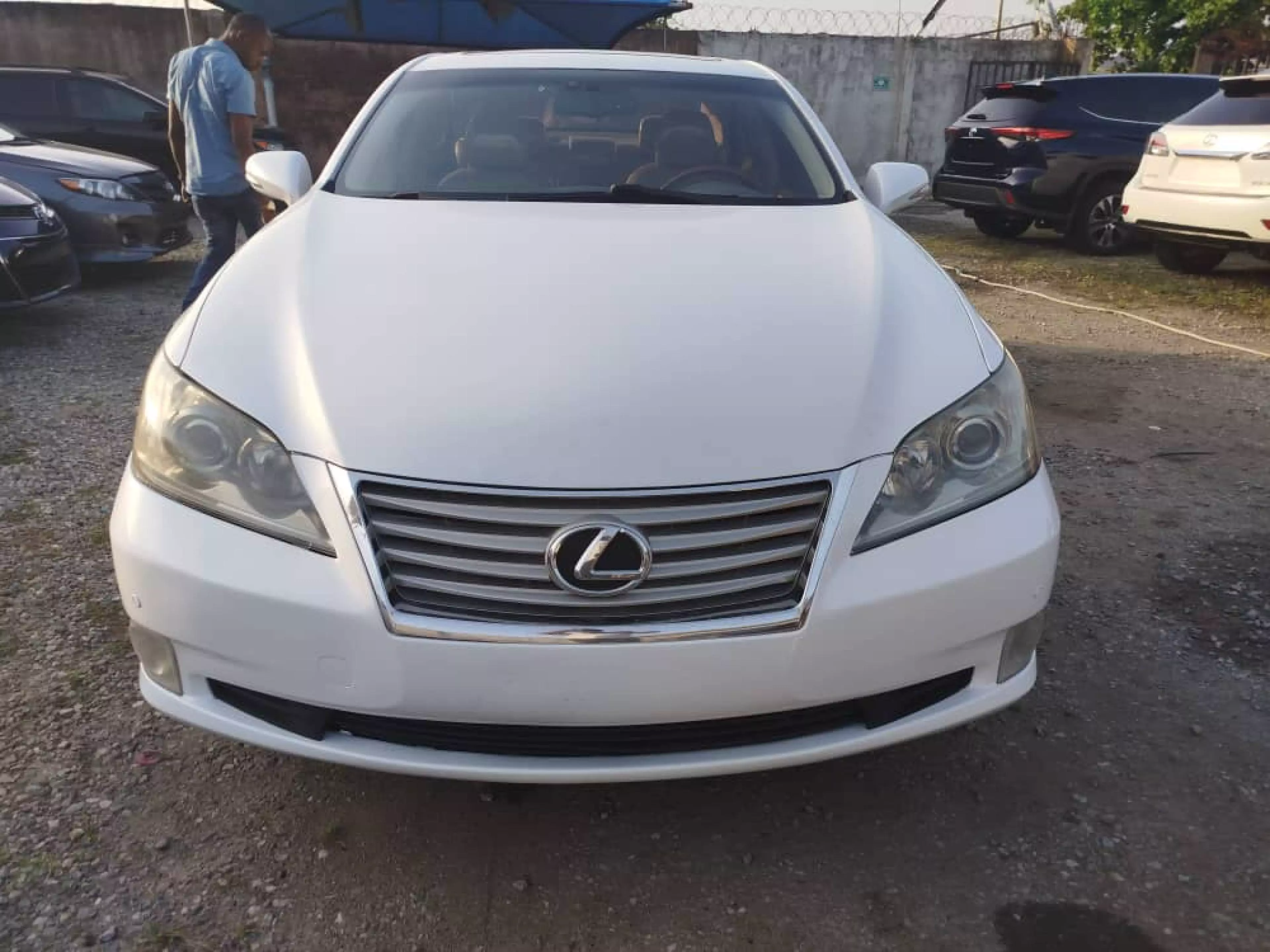 Lexus ES 350 - 2011