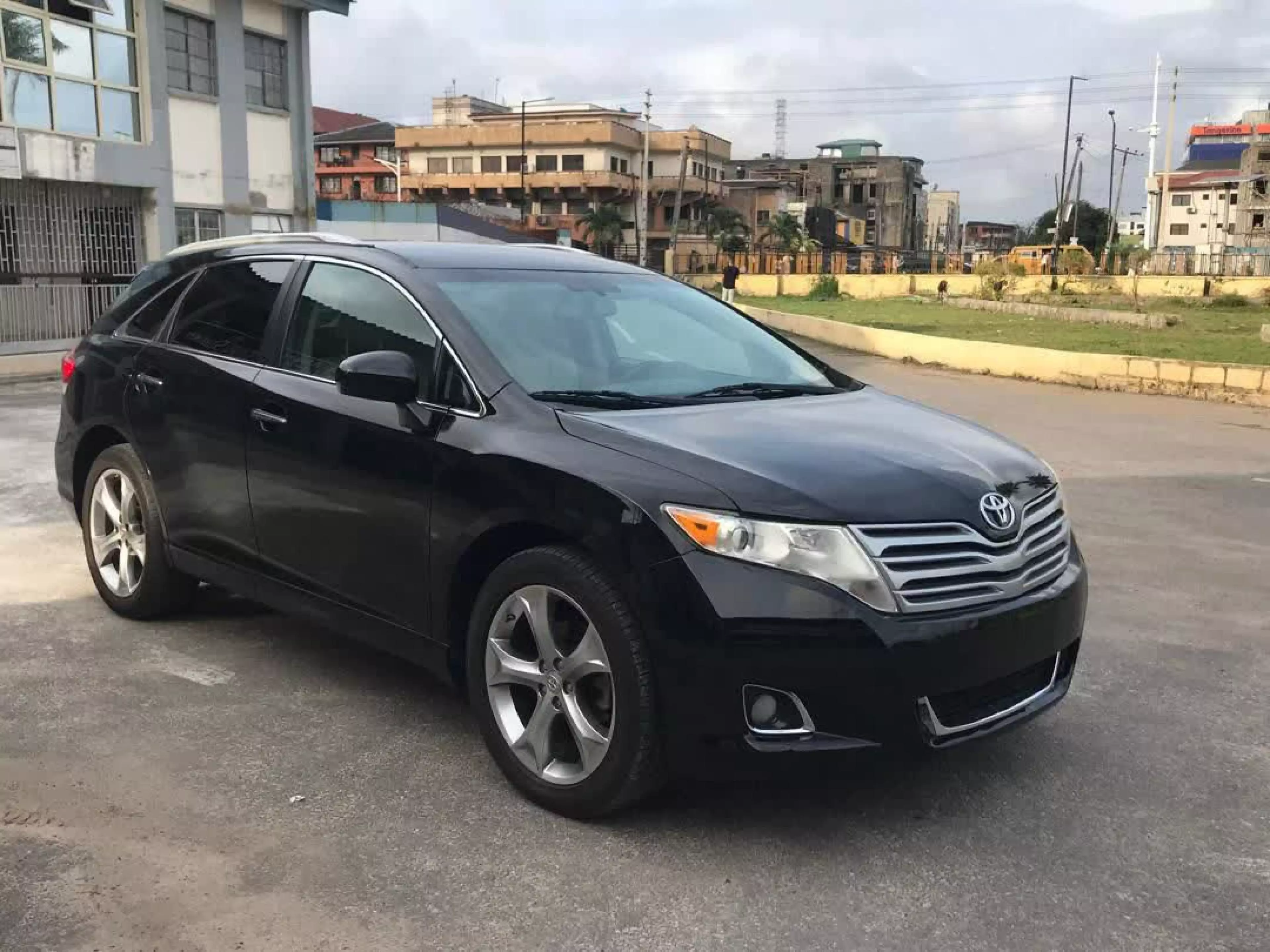 Toyota Venza  - 2011