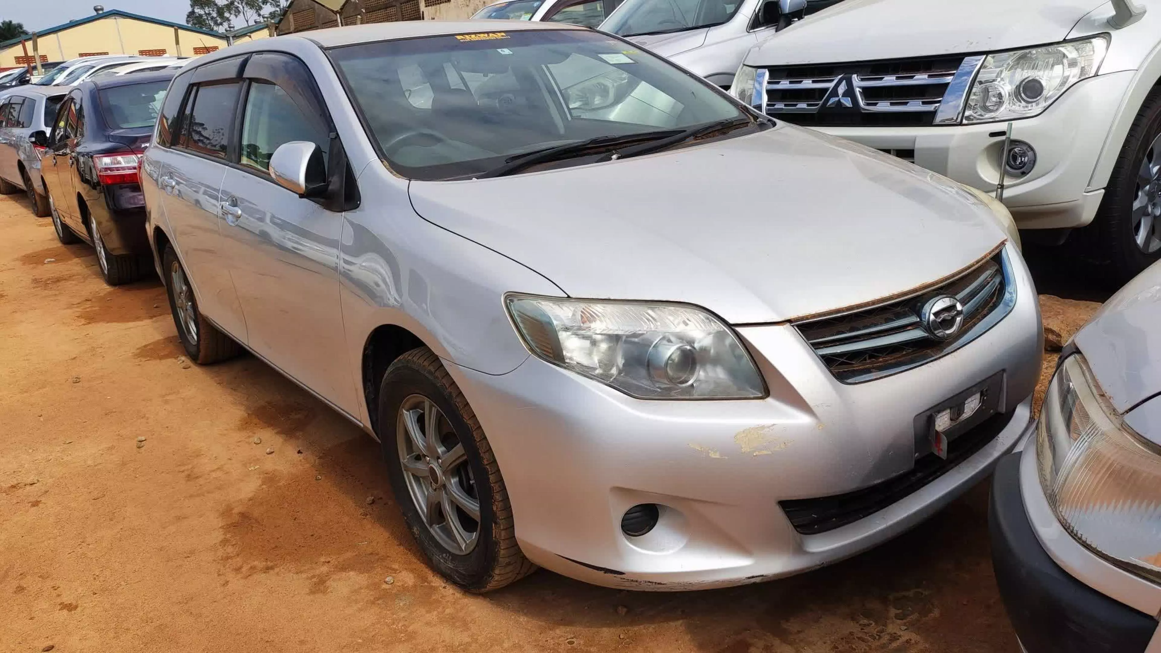 Toyota Fielder   - 2010