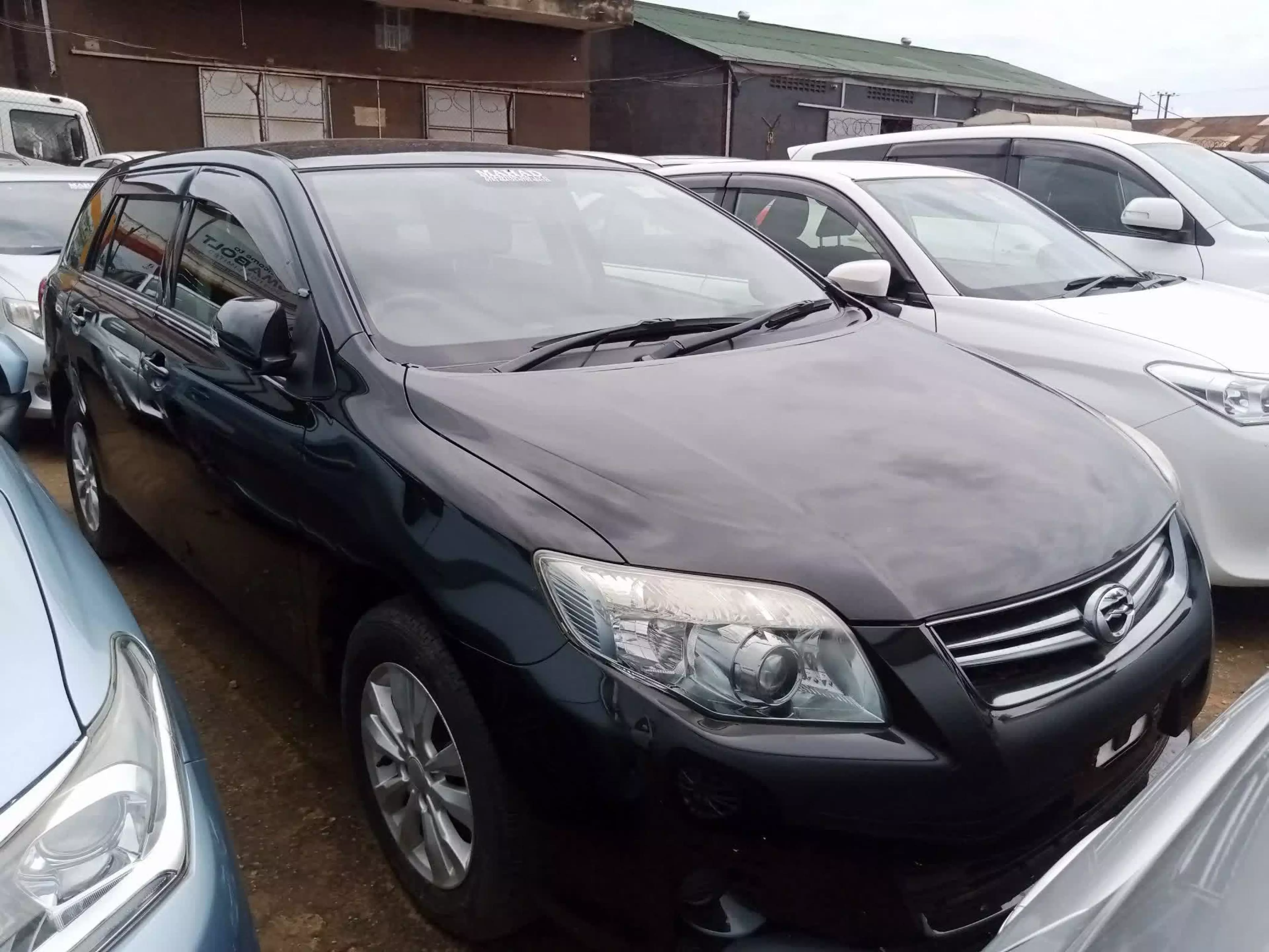 Toyota Fielder   - 2011