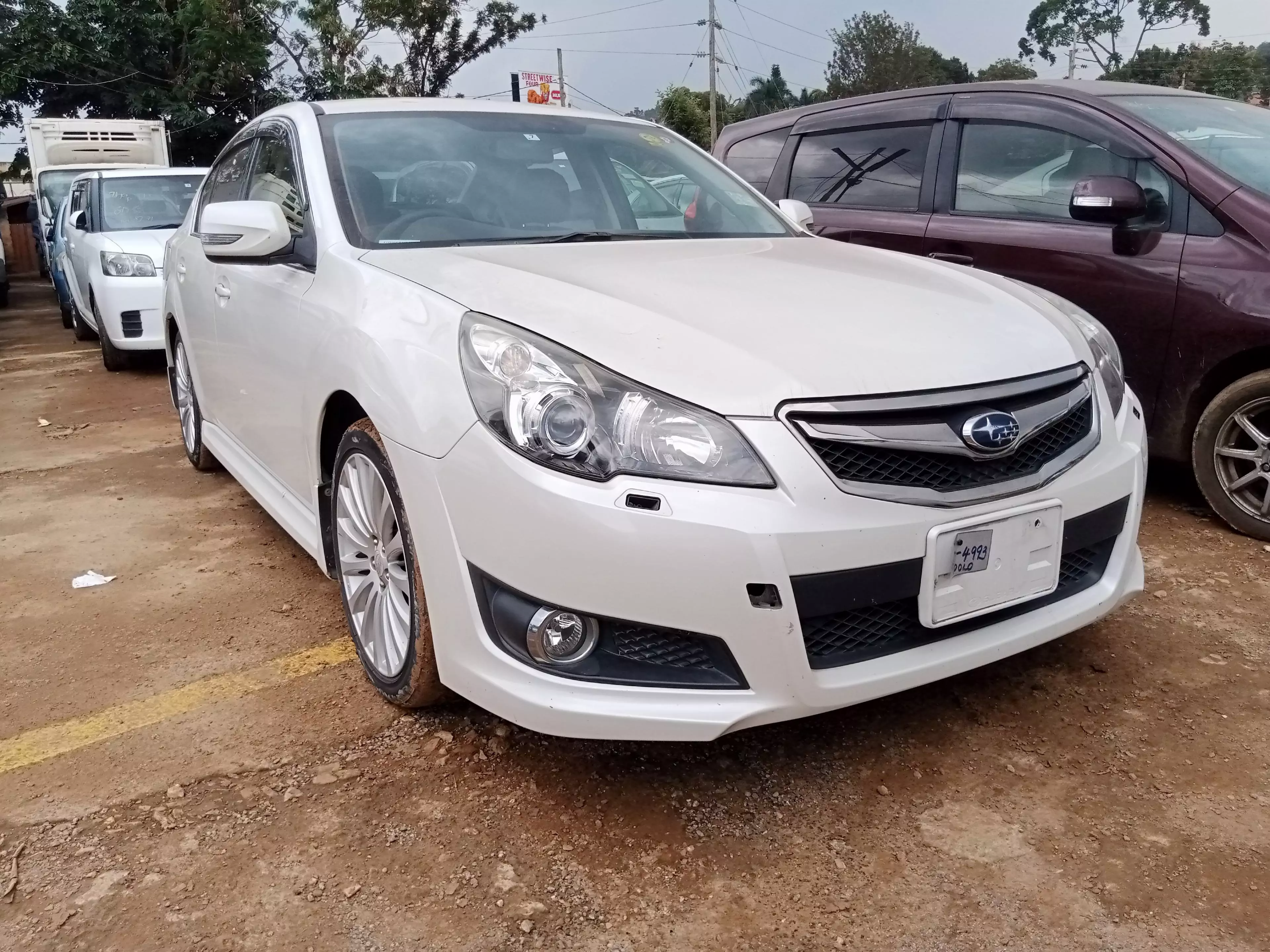 Subaru Legacy - 2009