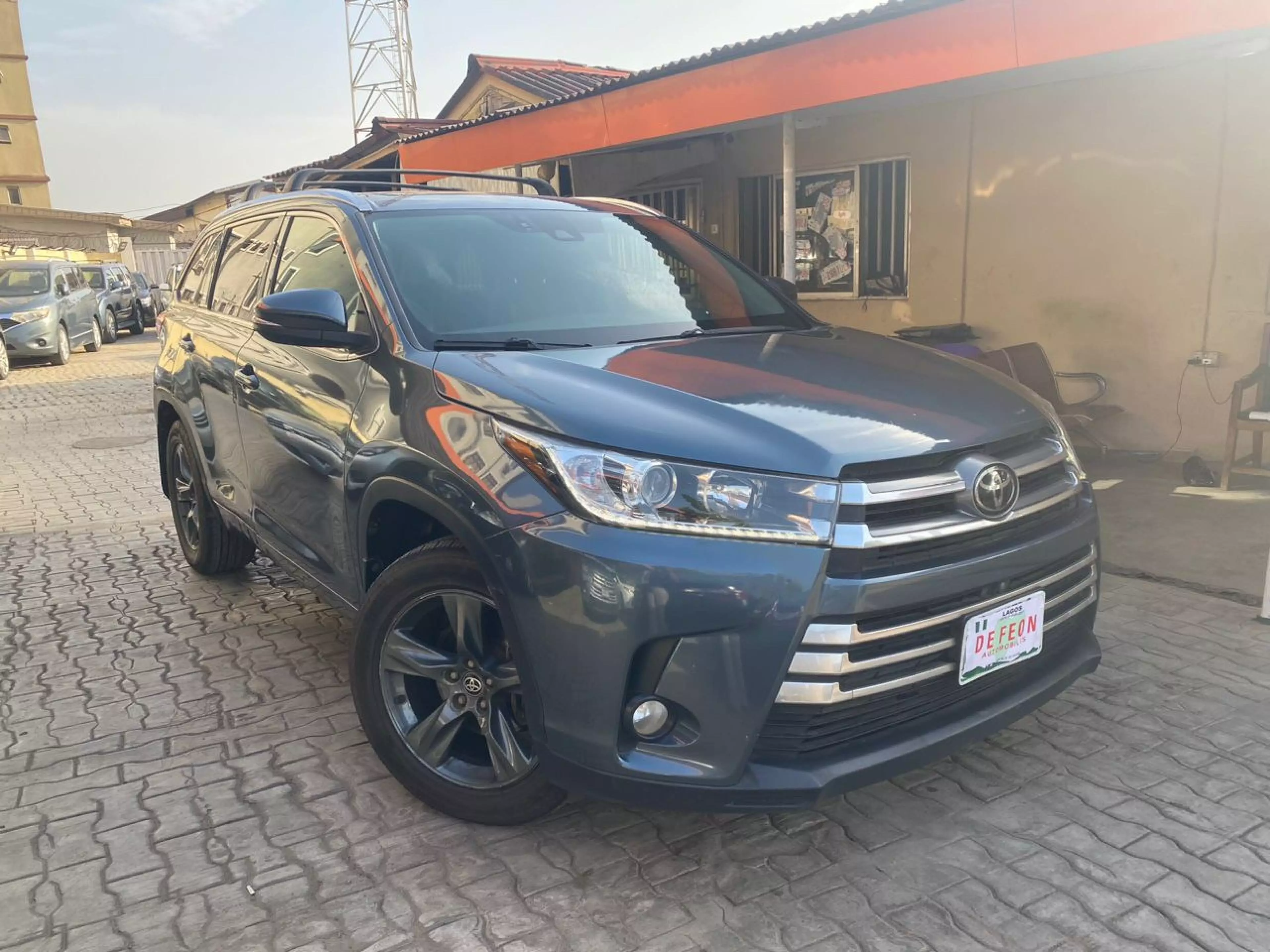 Toyota Highlander  - 2017