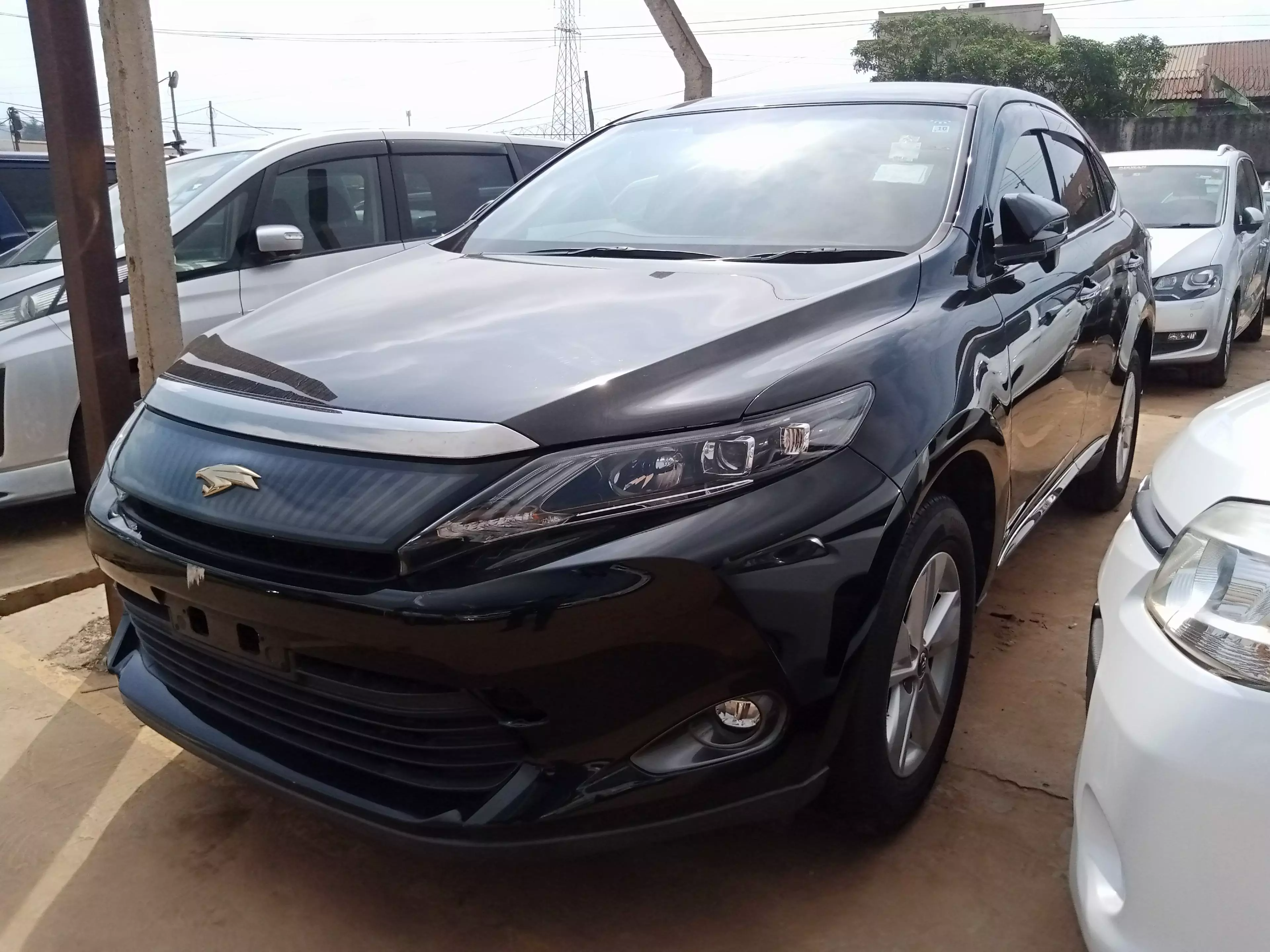 Toyota Harrier - 2015