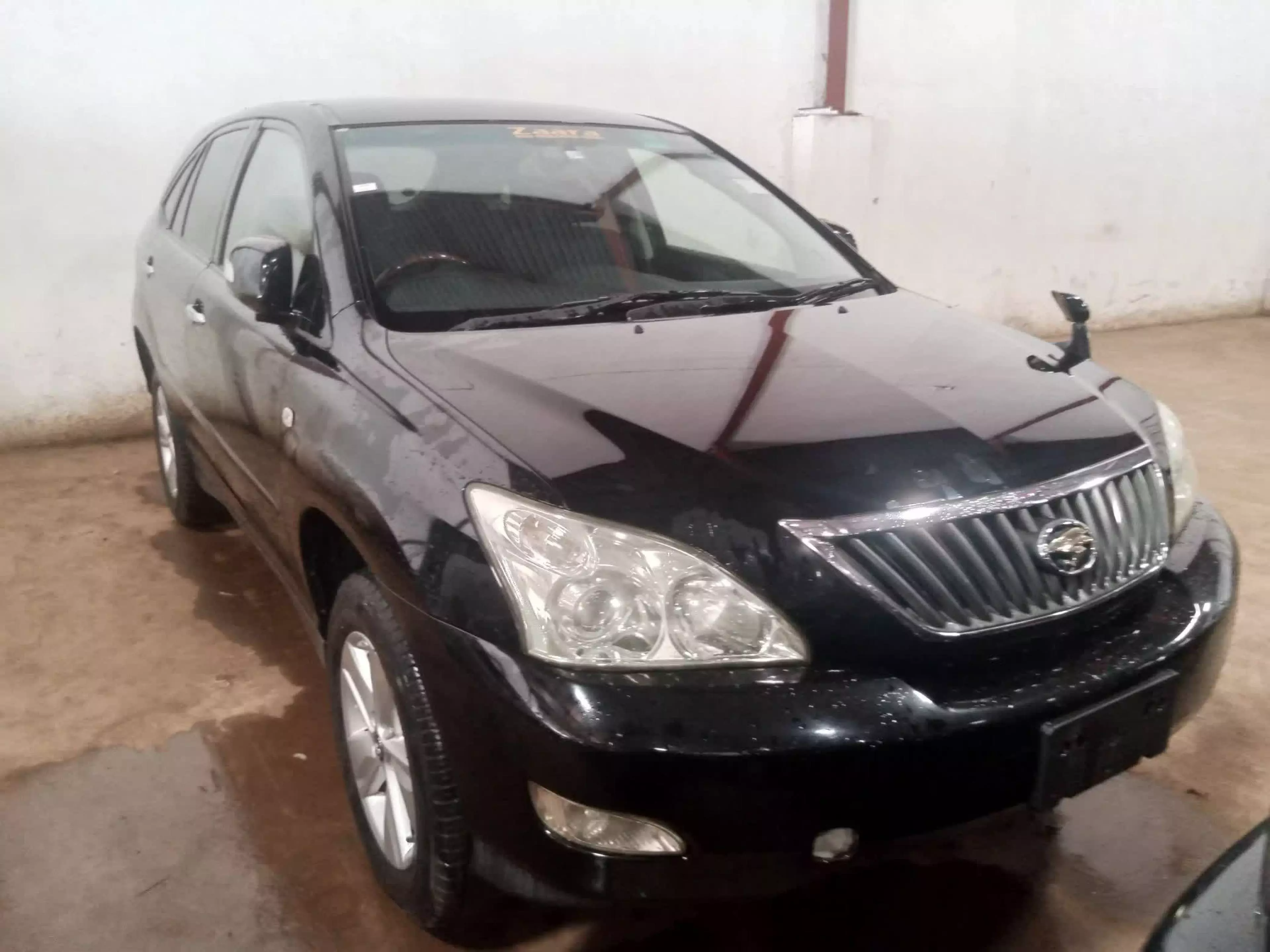 Toyota Harrier - 2009