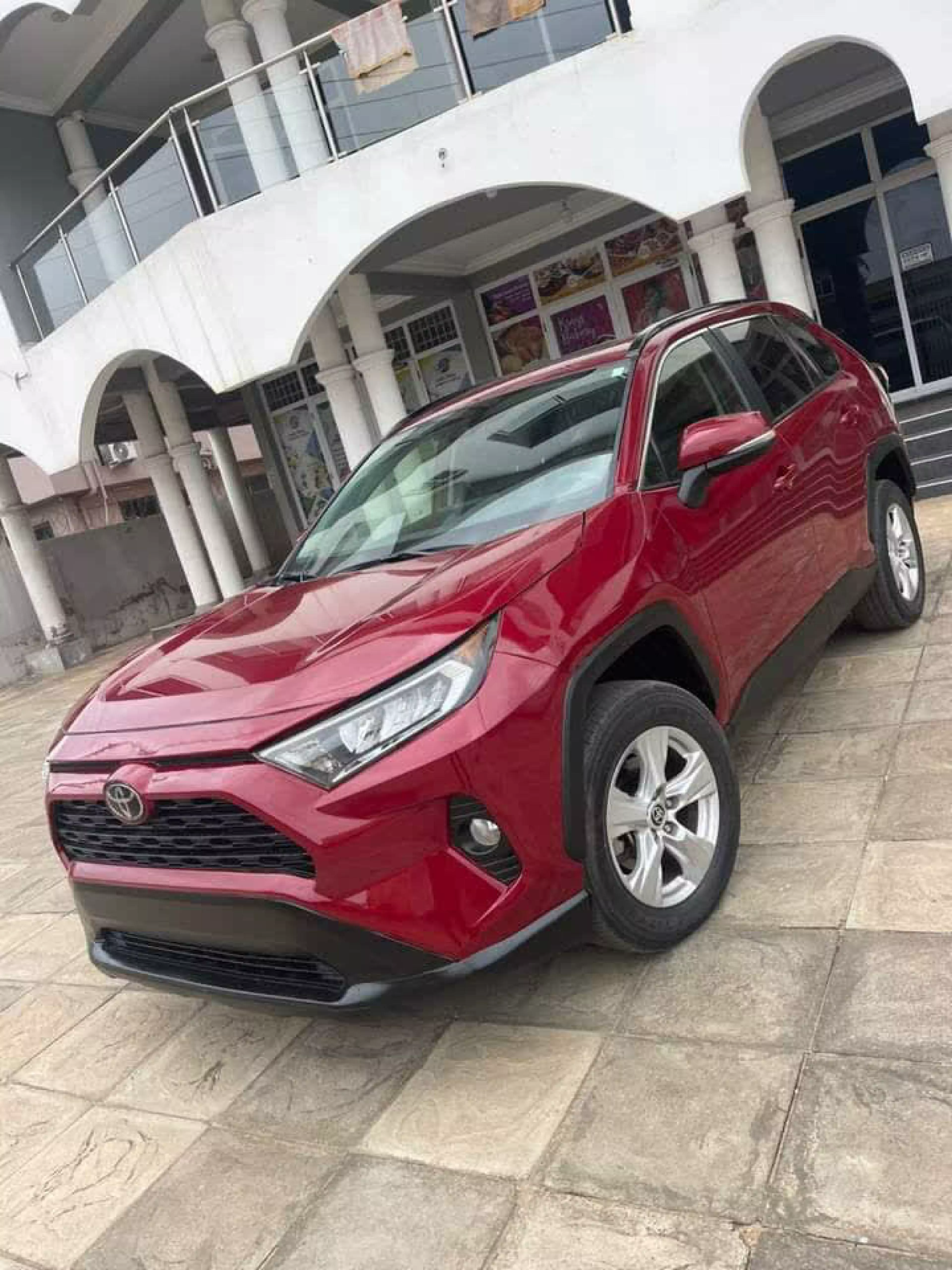 Toyota RAV 4  - 2021