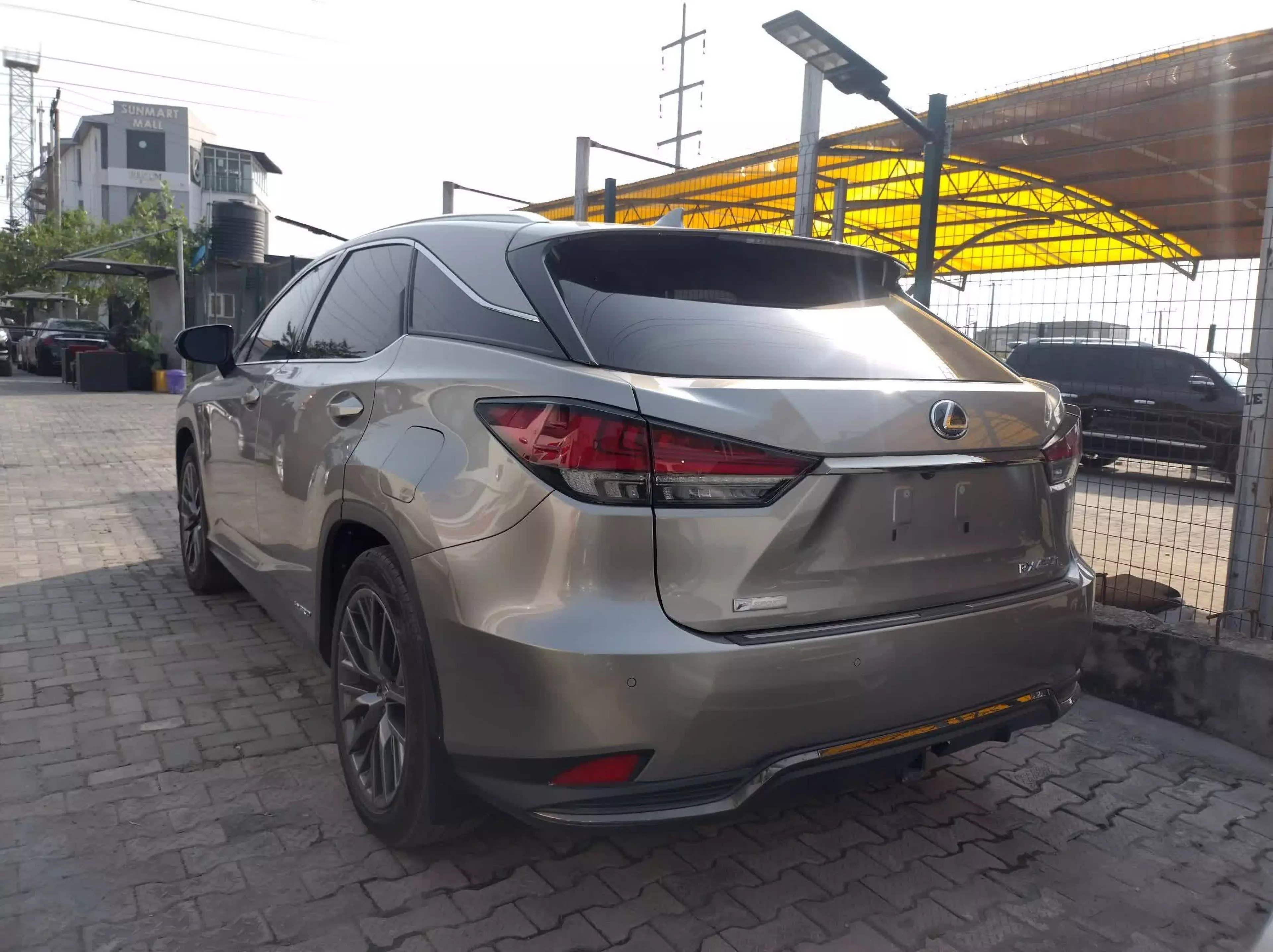 Toyota Lexus RX 450h  - 2021