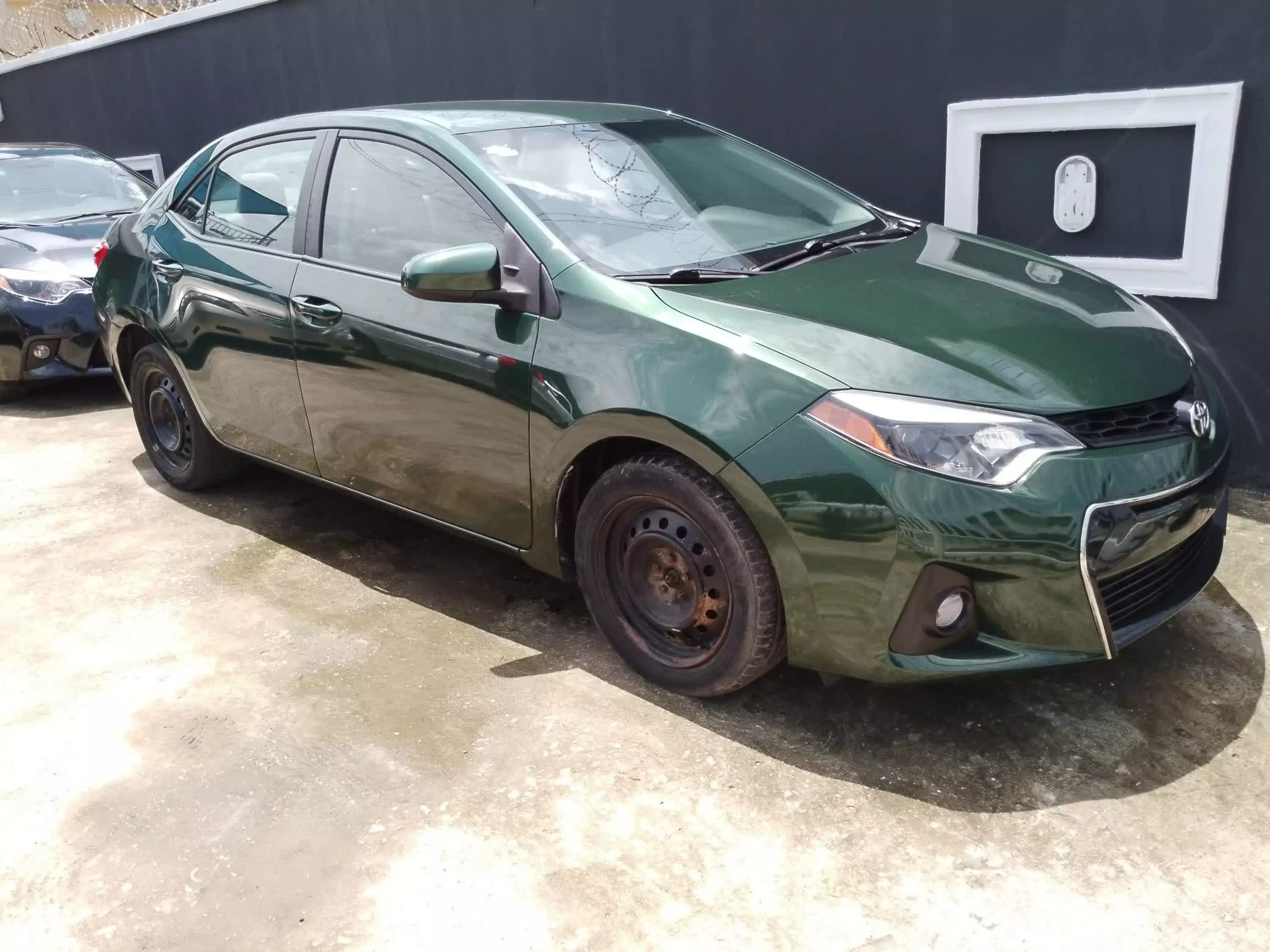 Toyota Corolla  - 2015