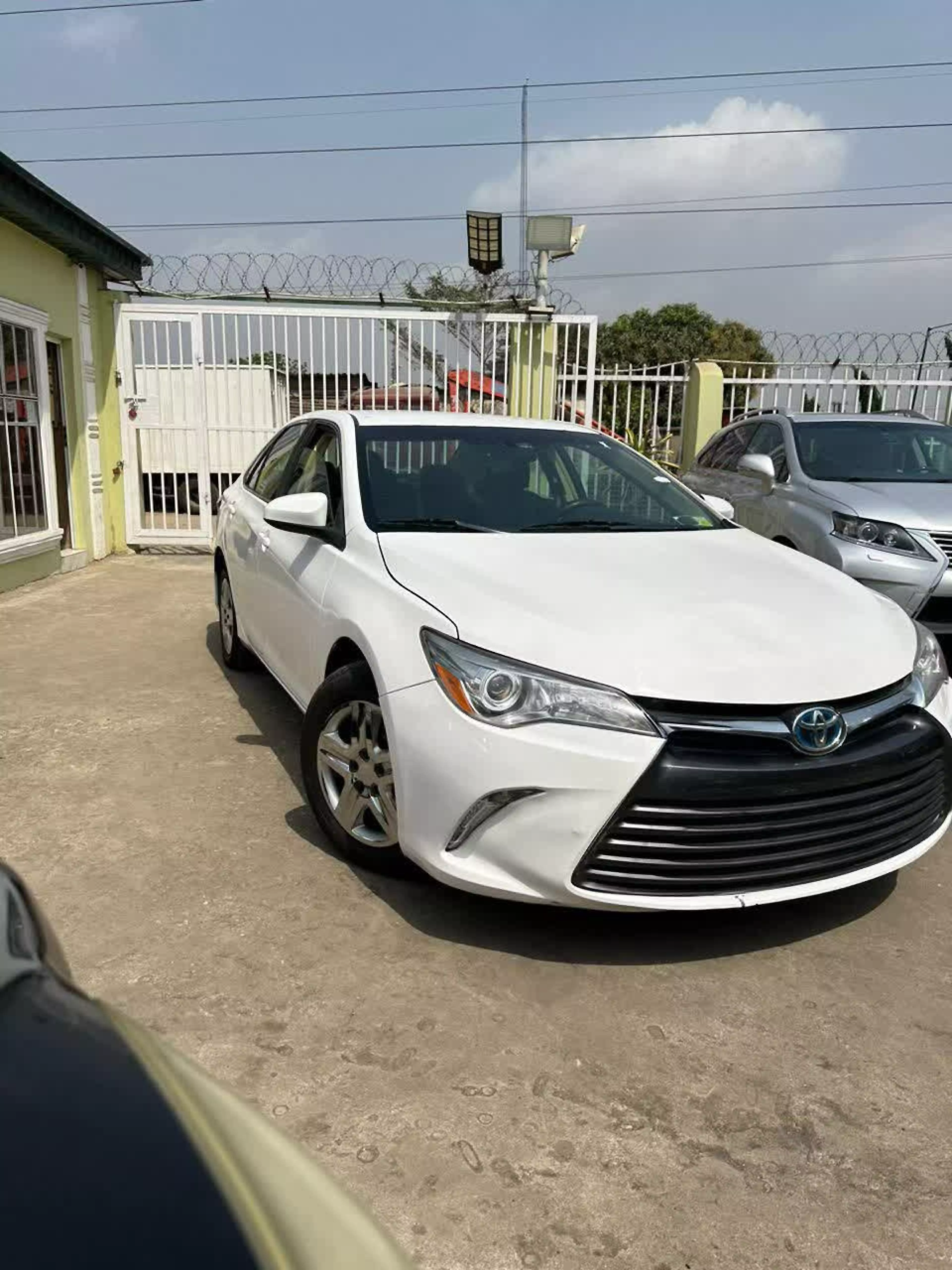 Toyota Camry  - 2015