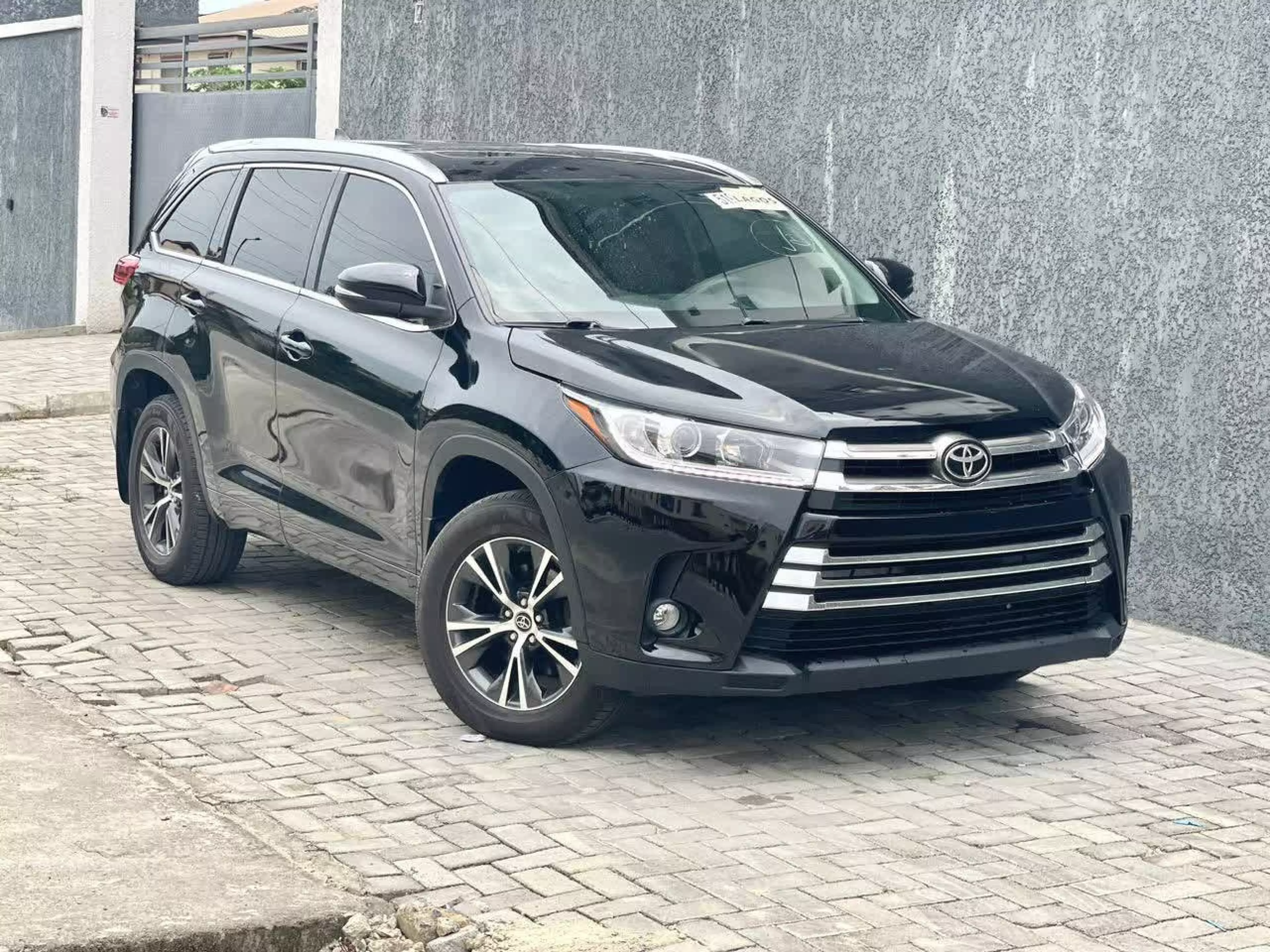 Toyota Highlander - 2016