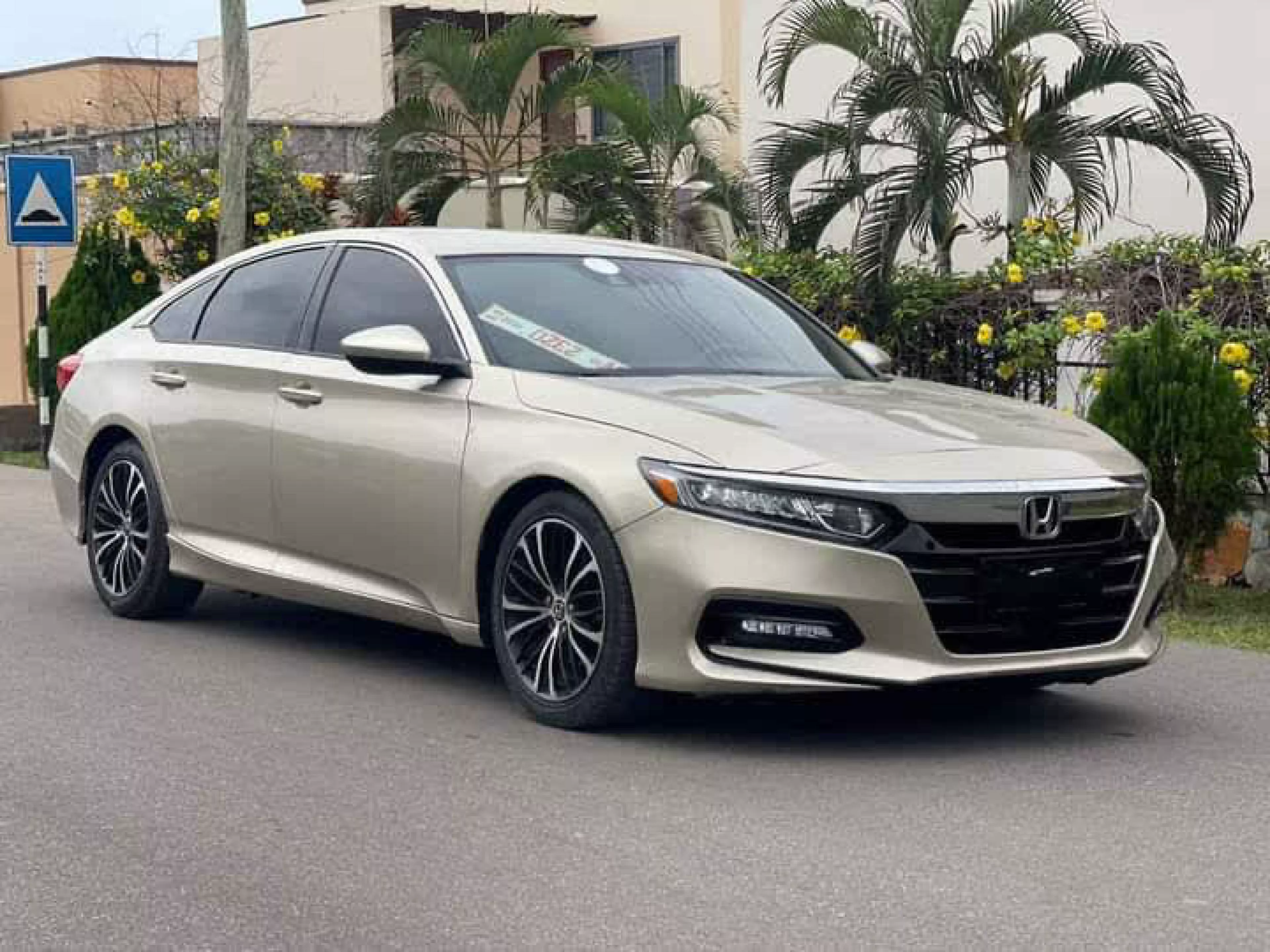 Honda Accord - 2018