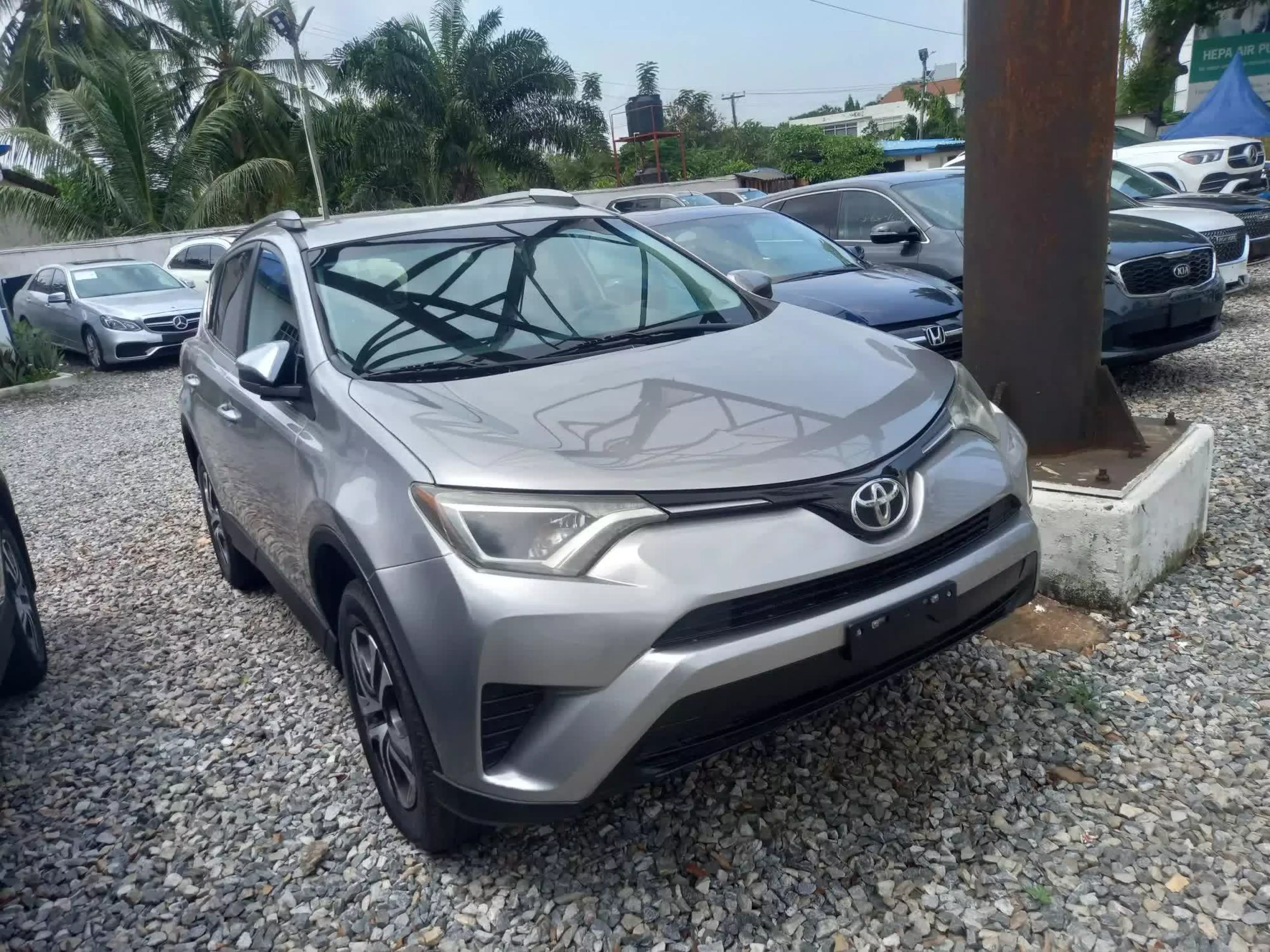 Toyota RAV 4 - 2016