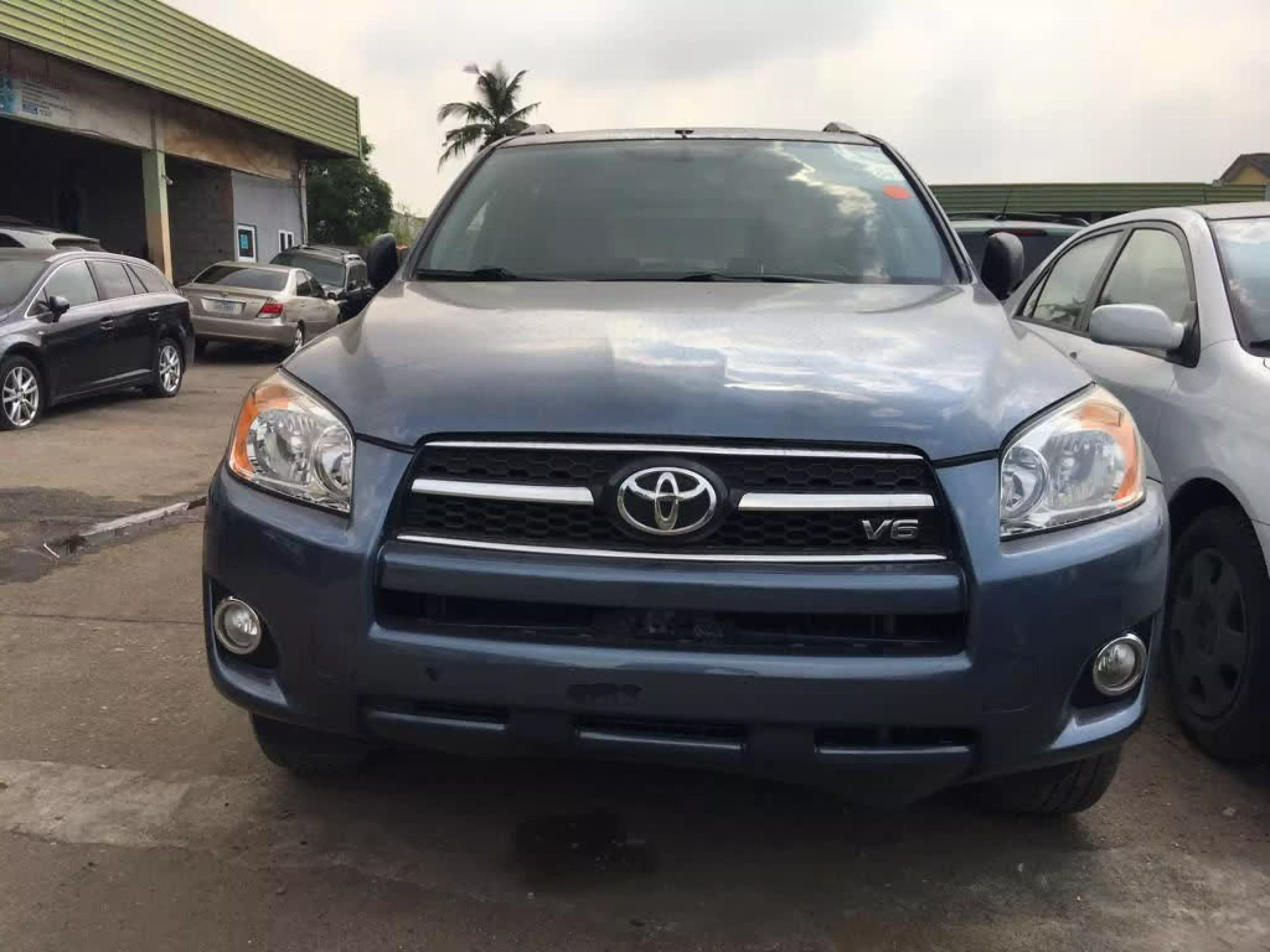 Toyota RAV 4 - 2010