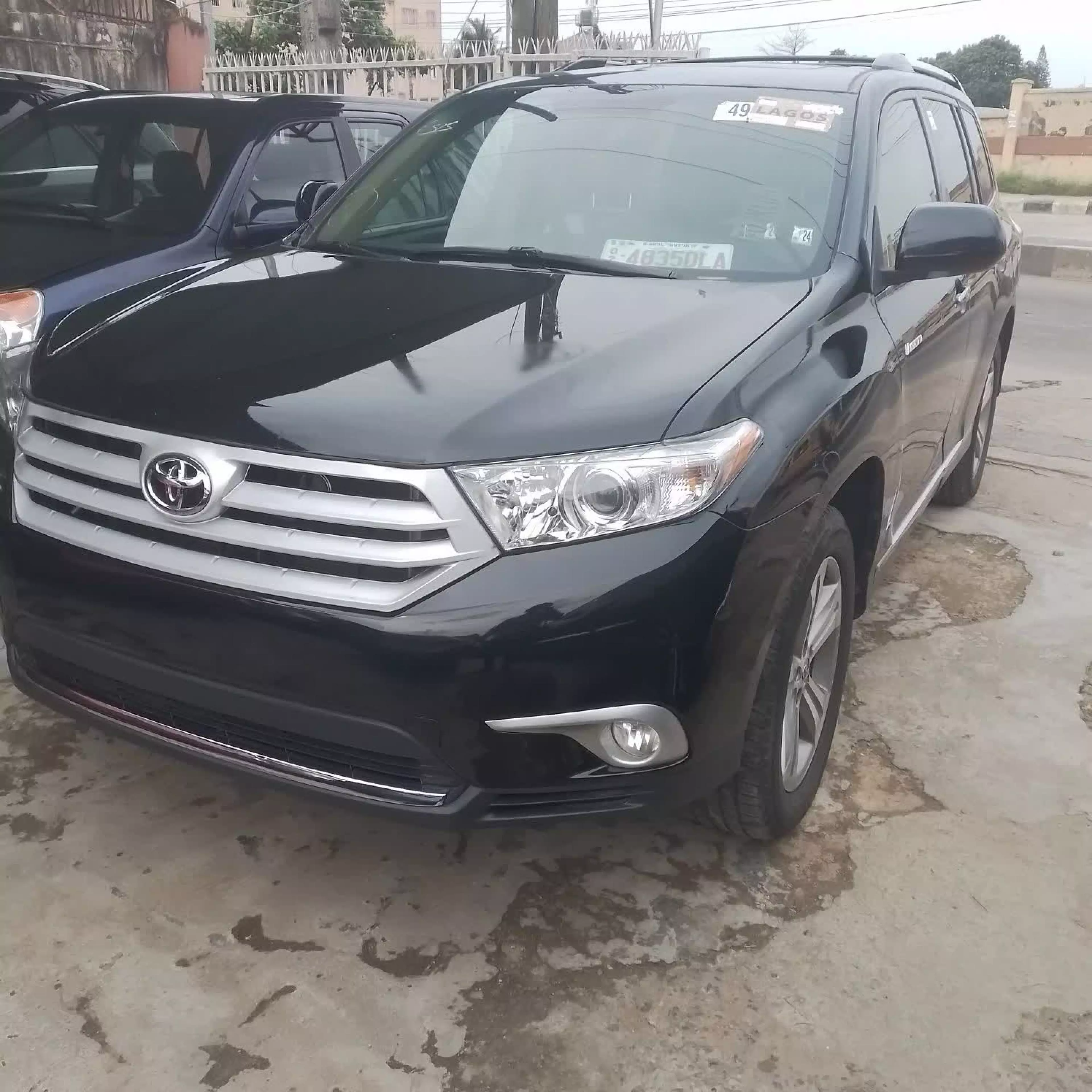 Toyota Highlander - 2011