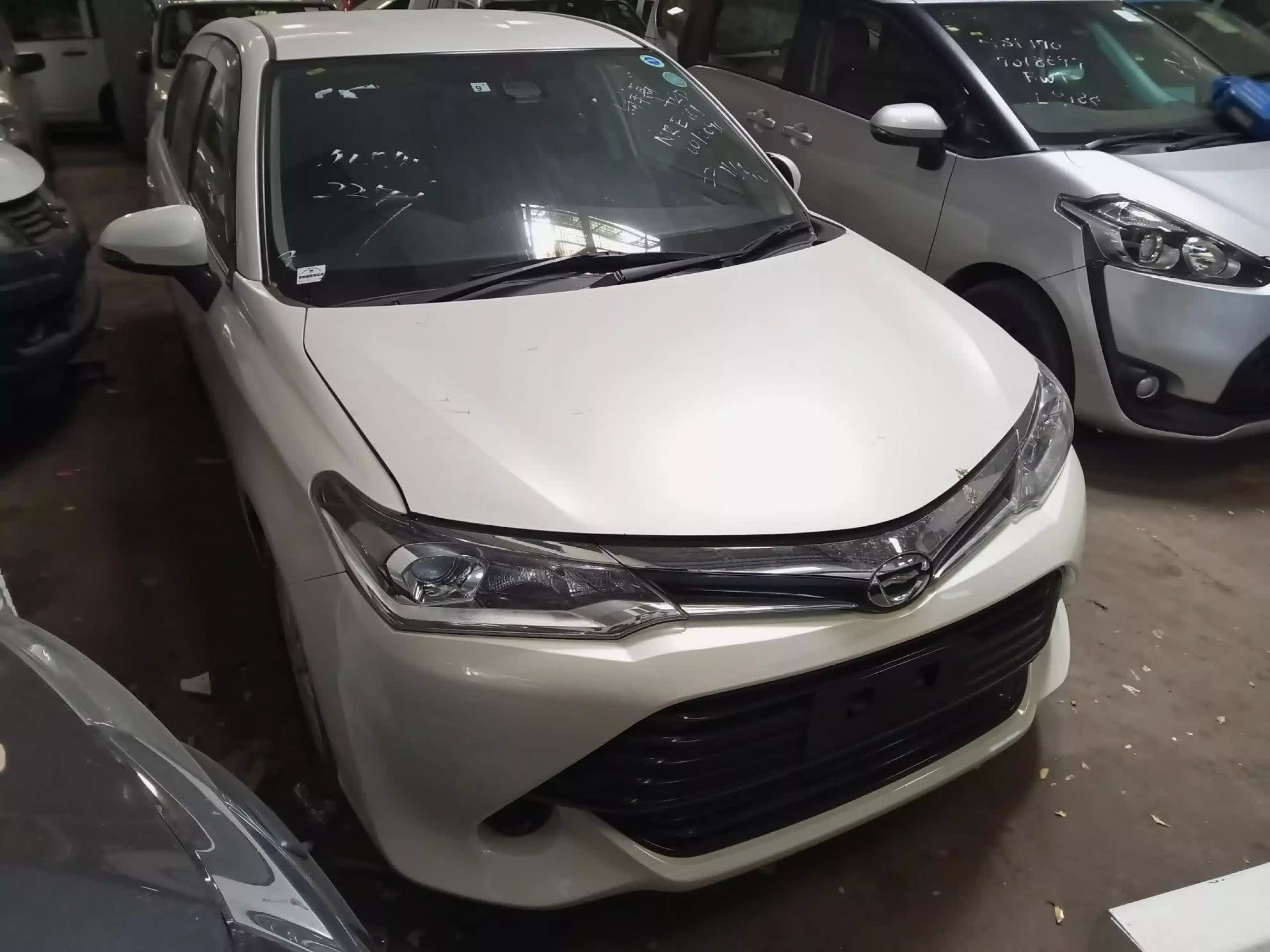 Toyota Axio  - 2015