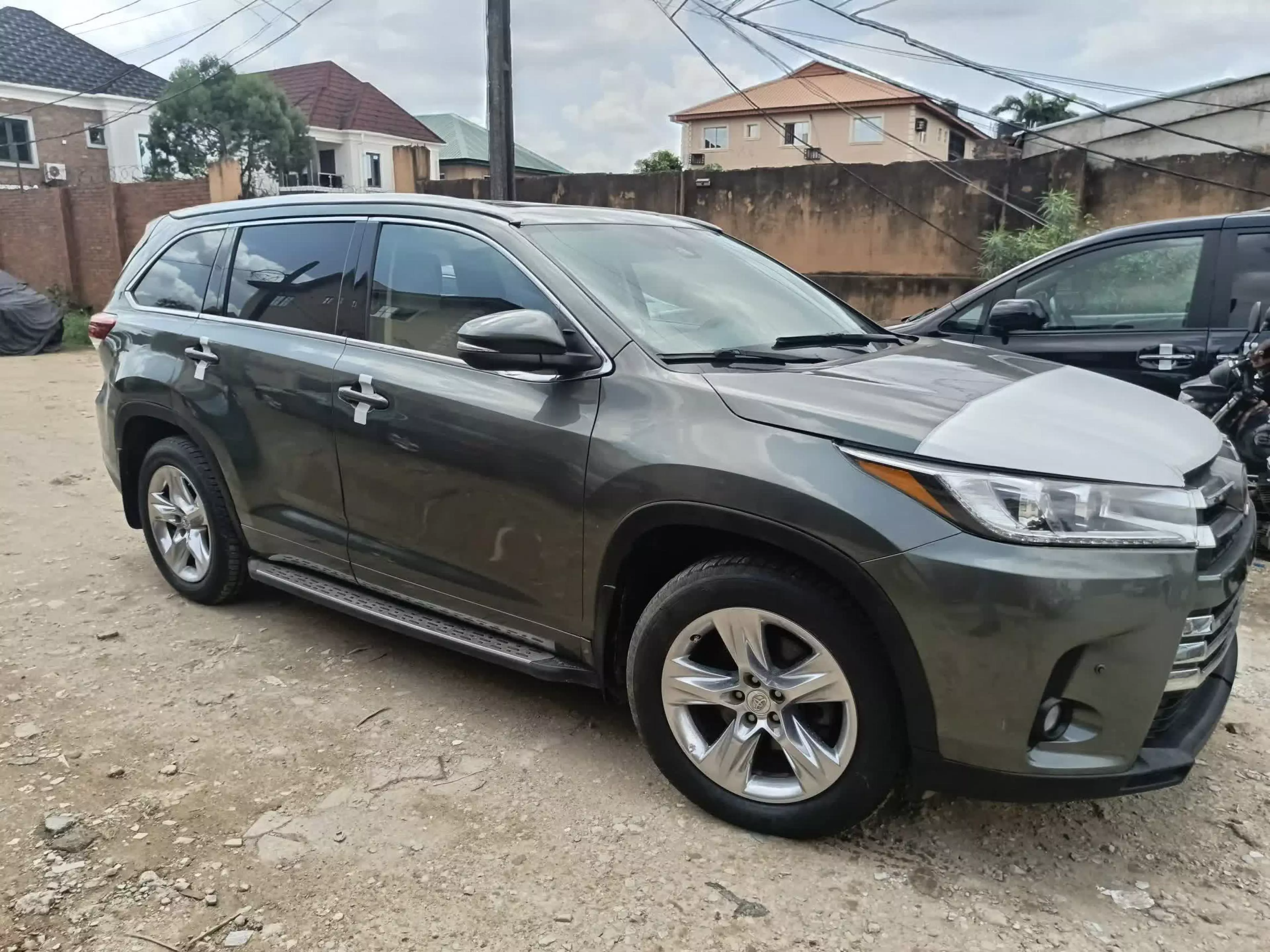 Toyota Highlander - 2014