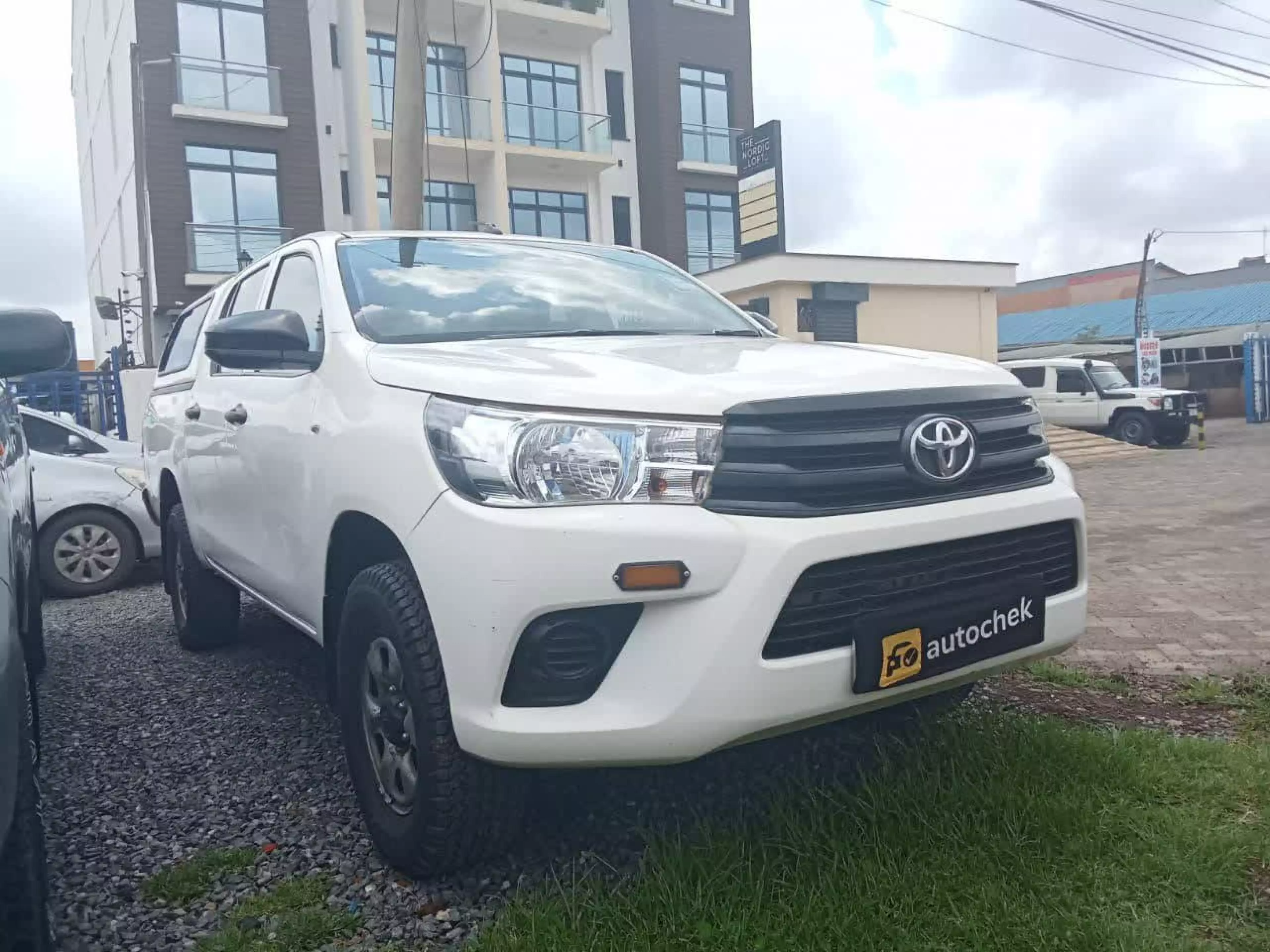 Toyota Hilux - 2016