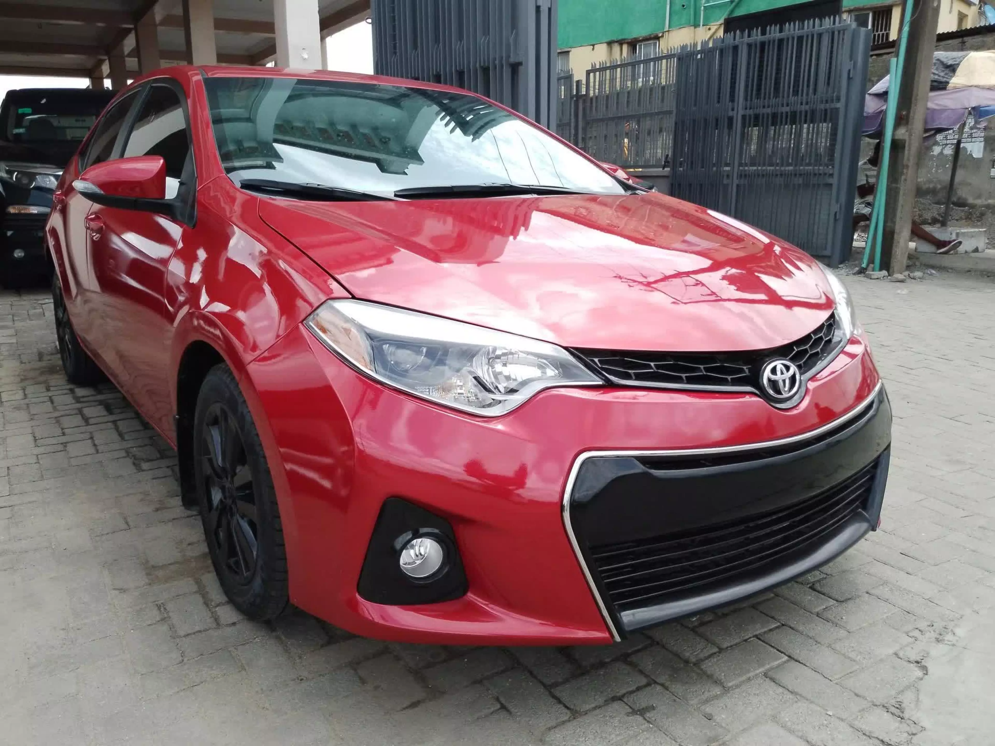 Toyota Corolla  - 2016