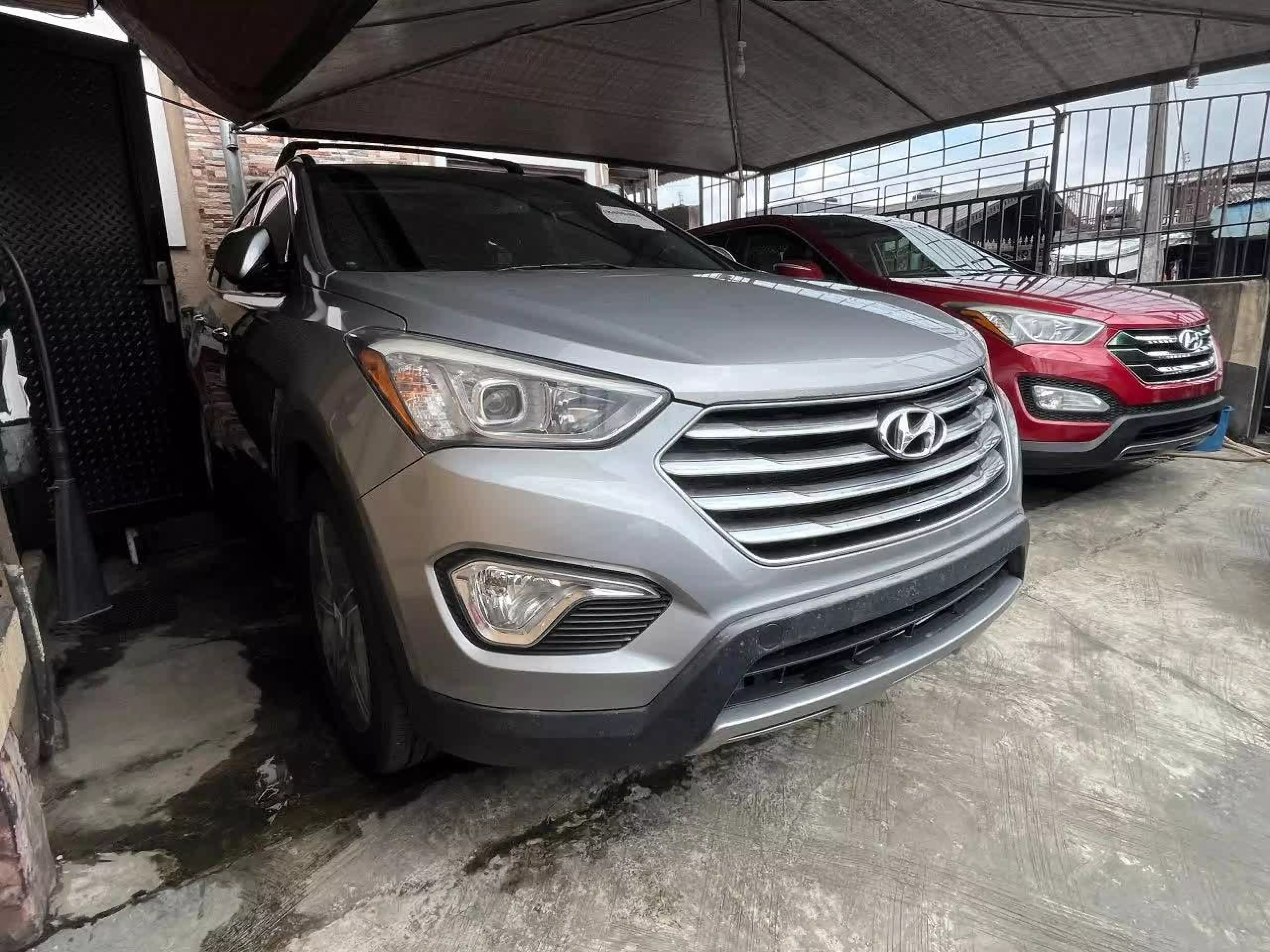 Hyundai Santa Fe - 2015