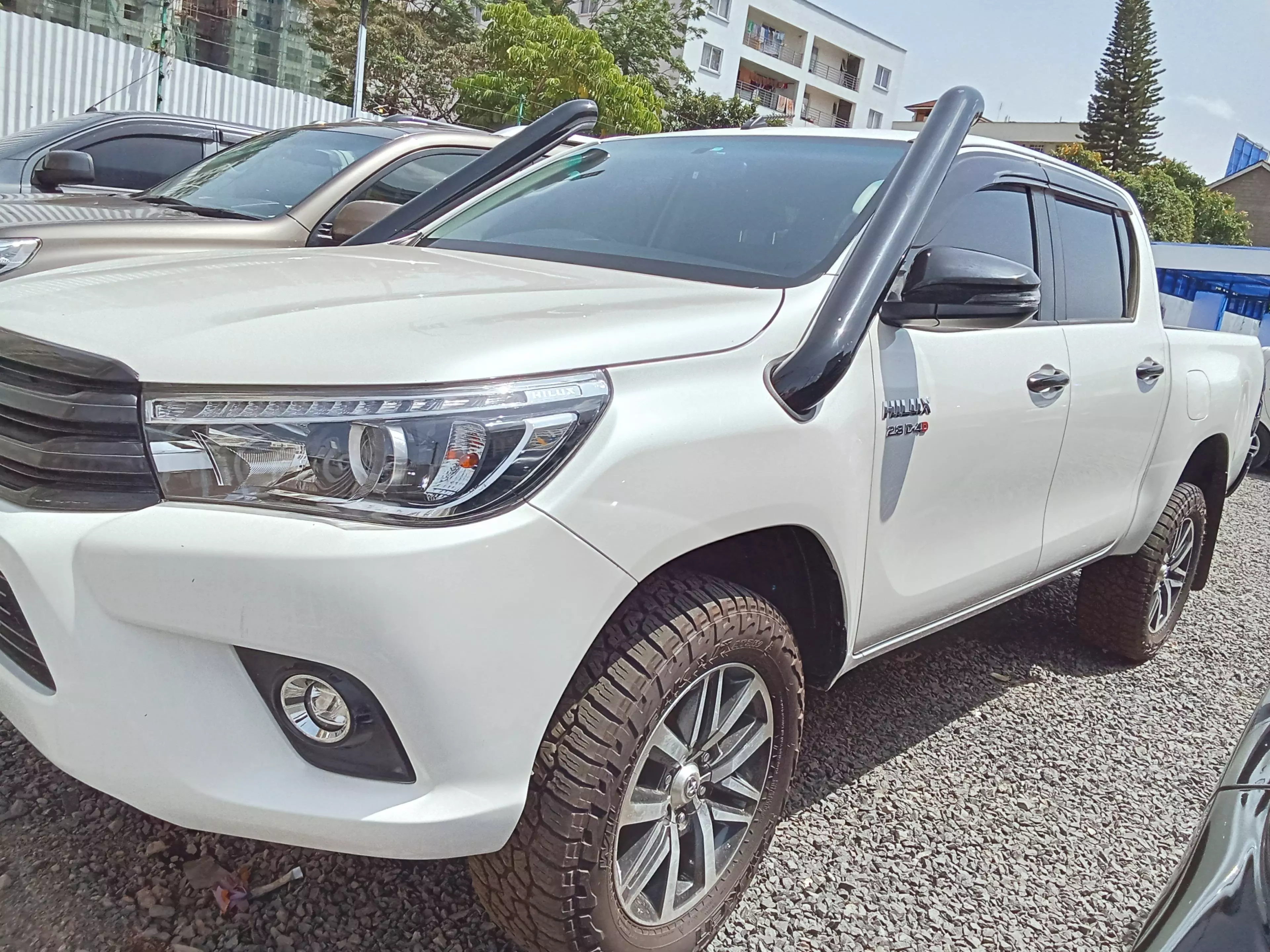 Toyota Hilux Revo   - 2018