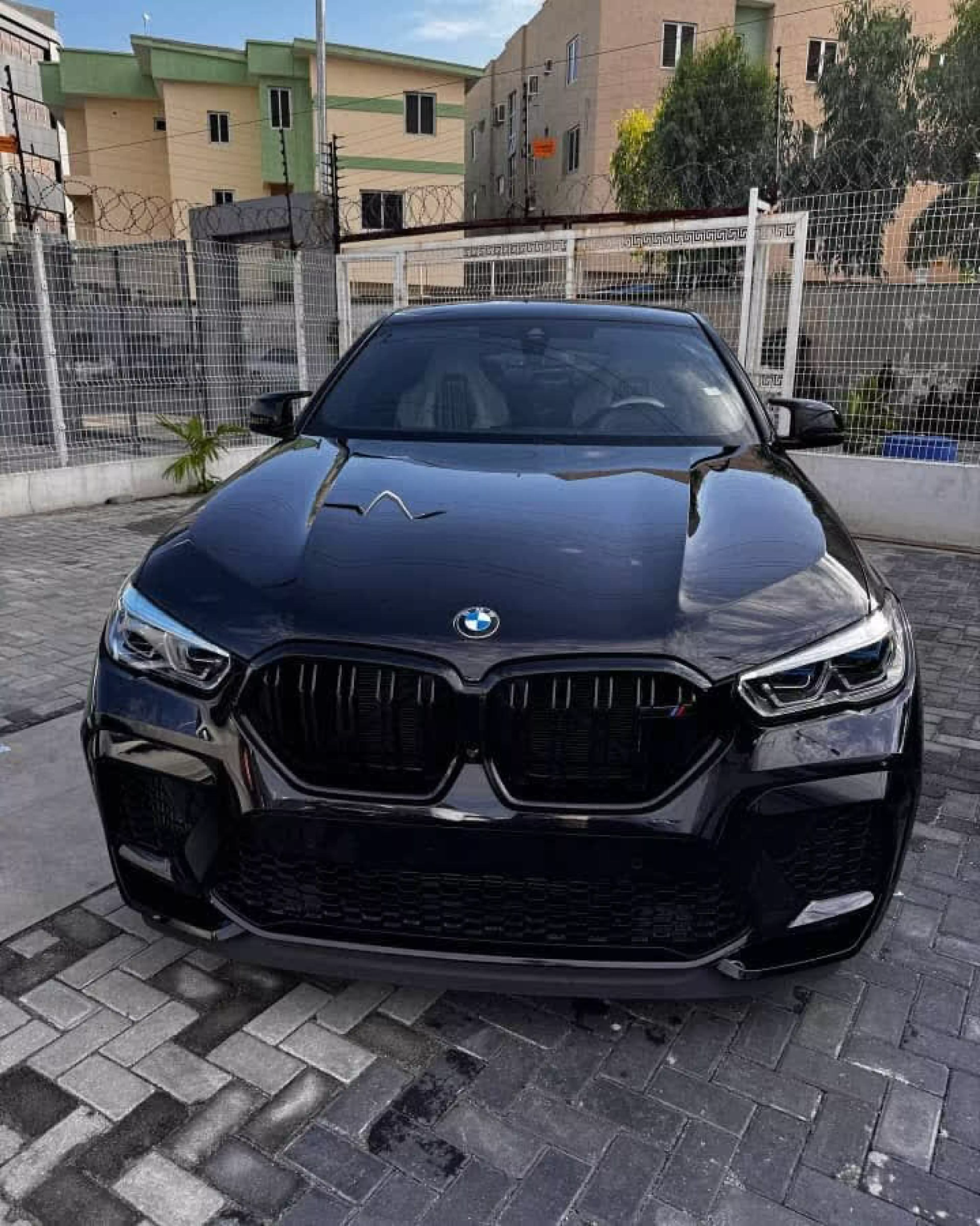 BMW X6  - 2021