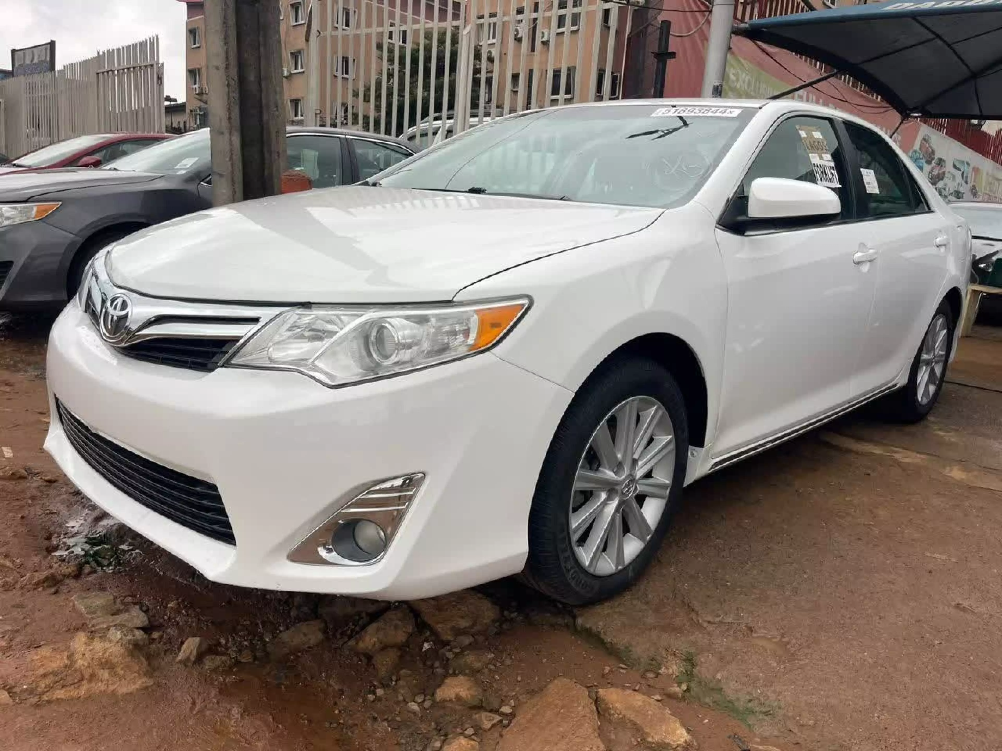 Toyota Camry - 2014