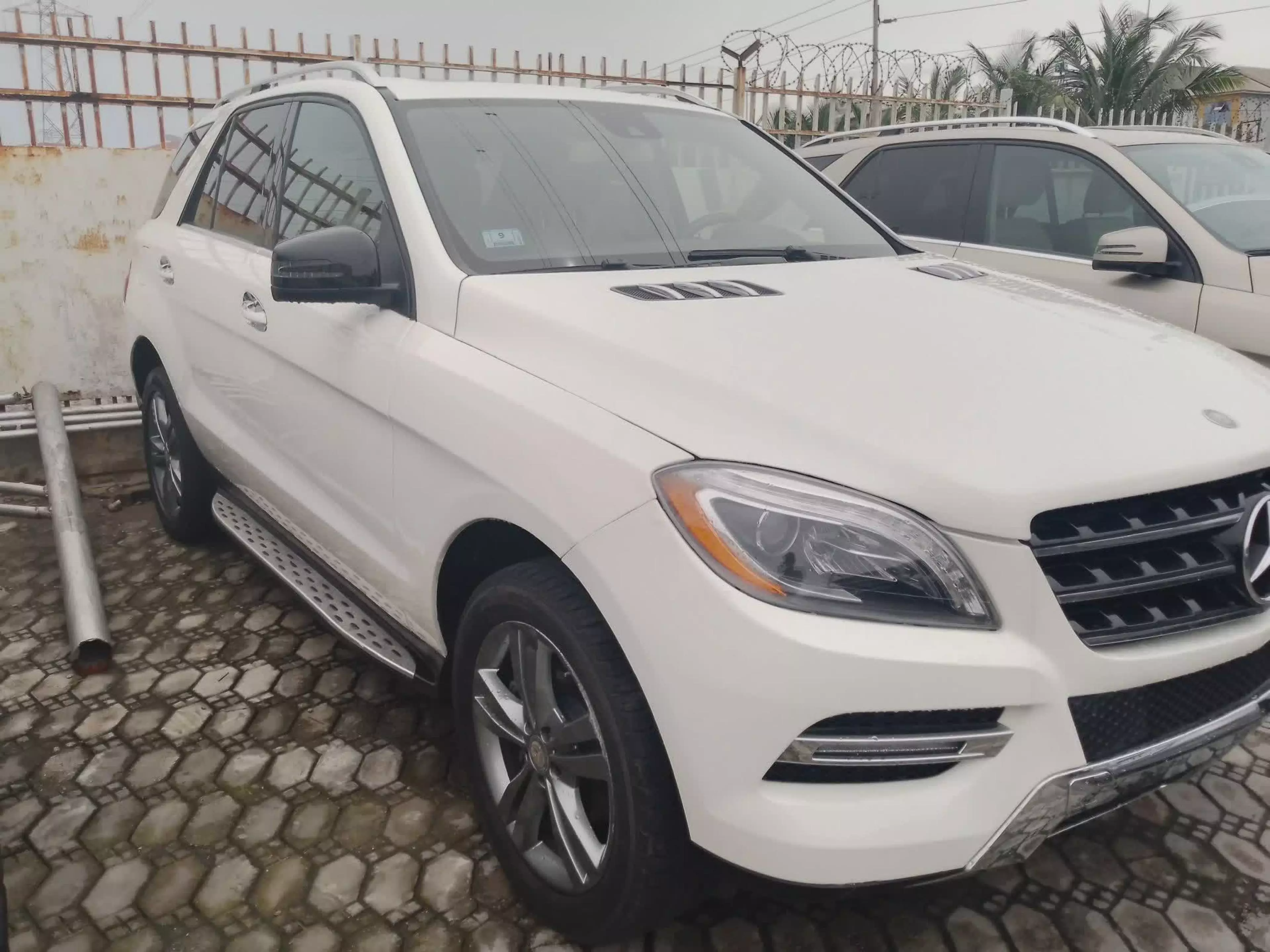 Mercedes-Benz ML 350 - 2013