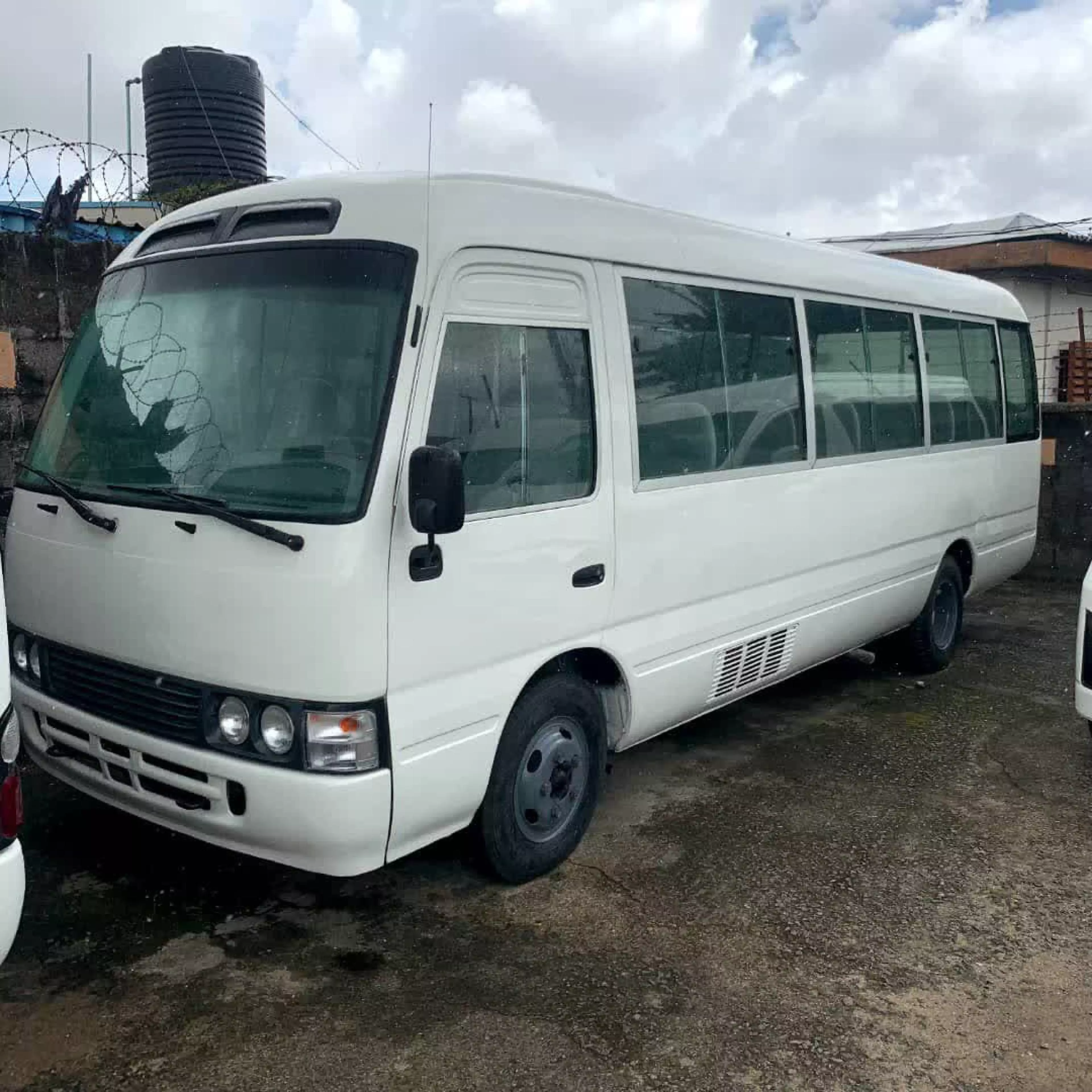 Toyota Coaster - 2008