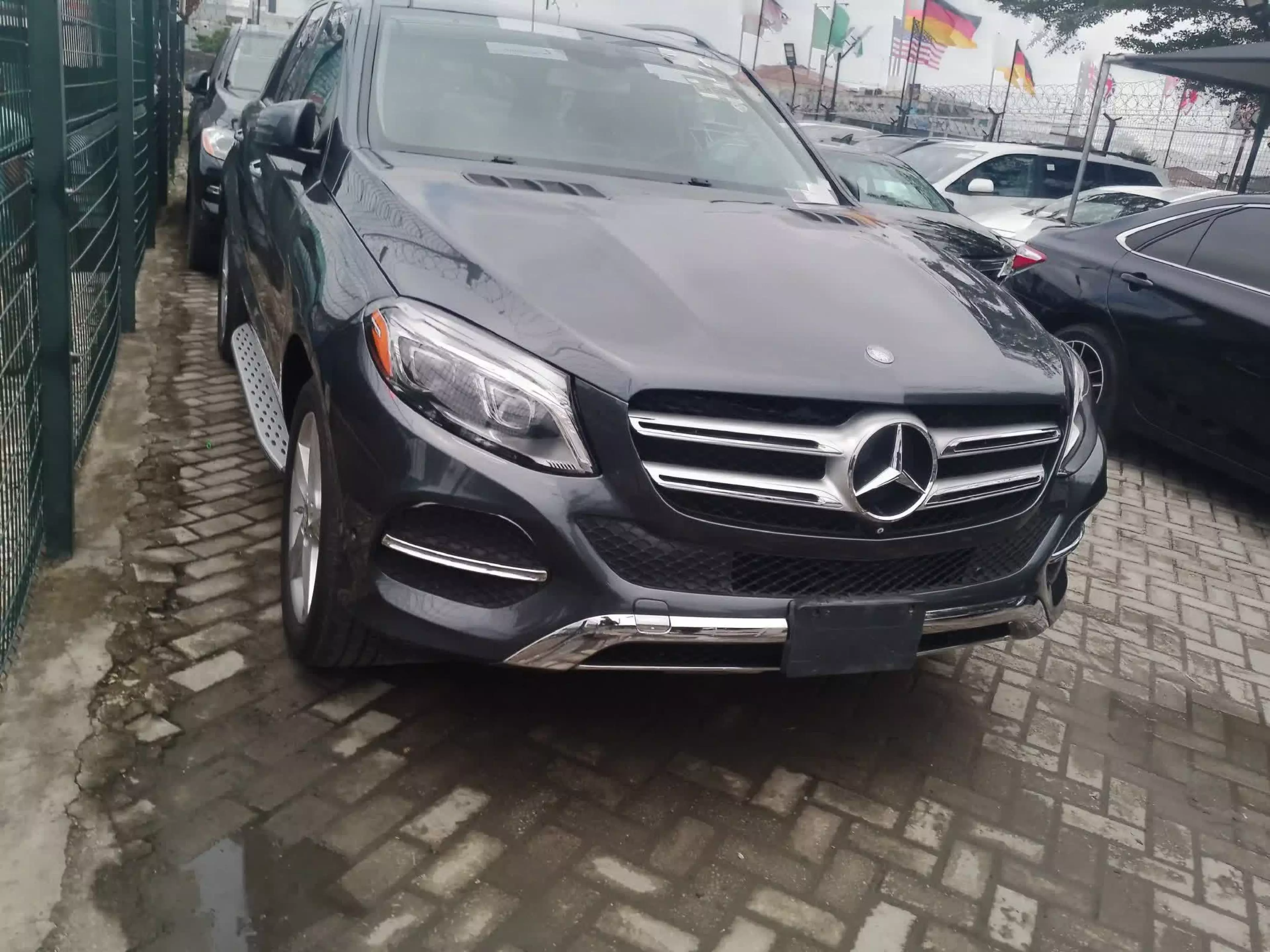 Mercedes-Benz GLE 350 - 2016