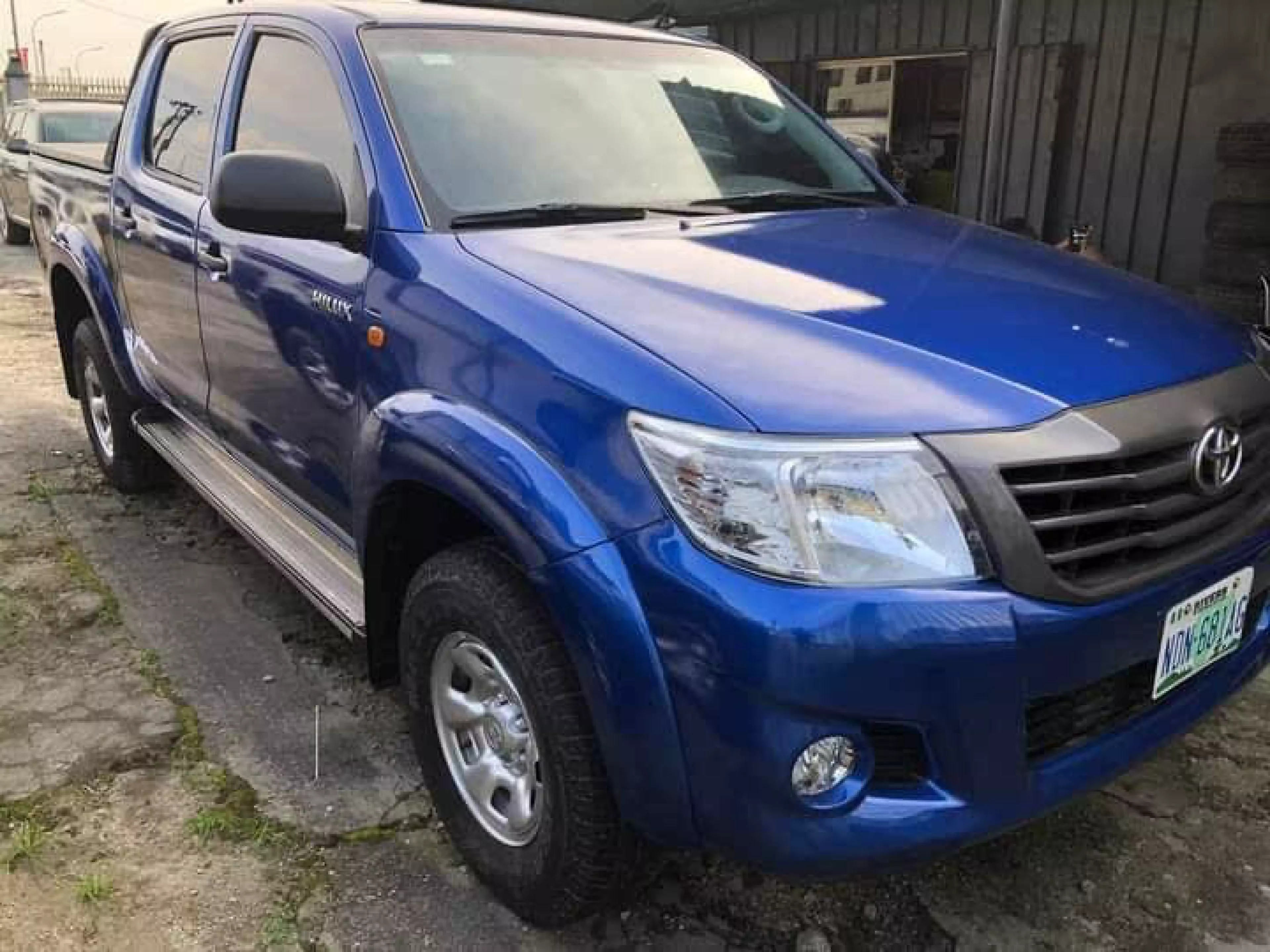 Toyota Hilux - 2012