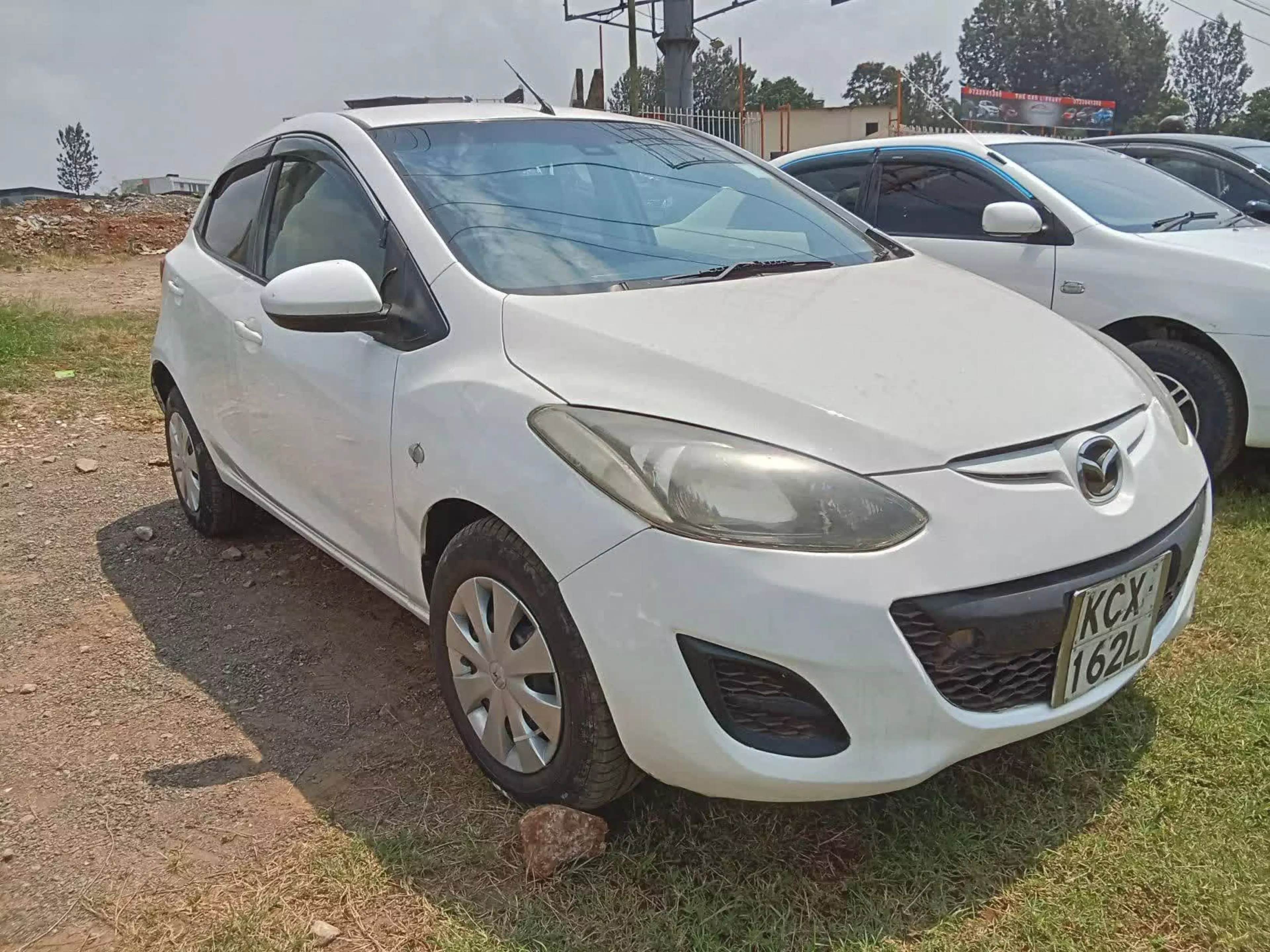 Mazda Demio  - 2012