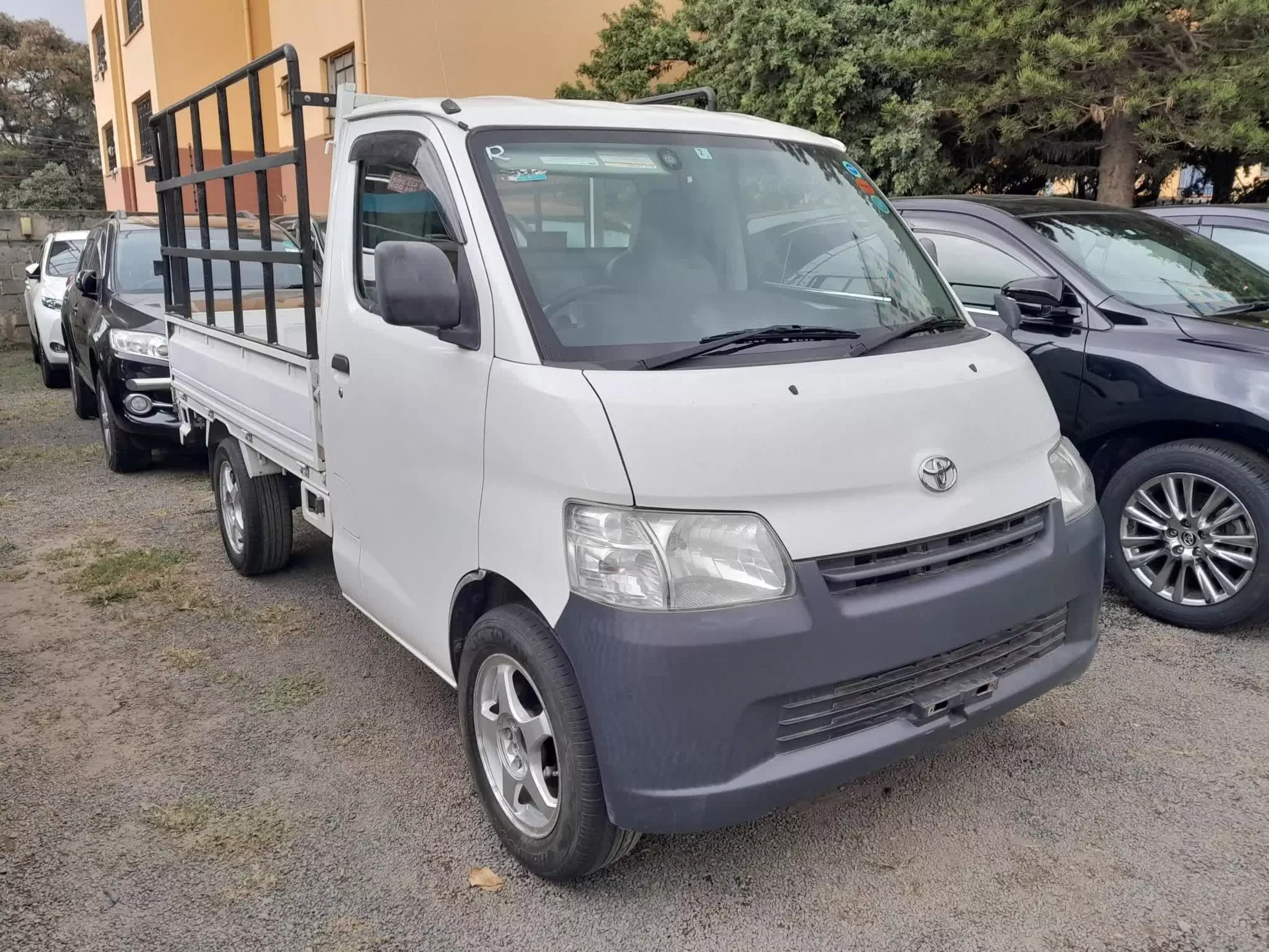 Toyota Town Ace - 2015