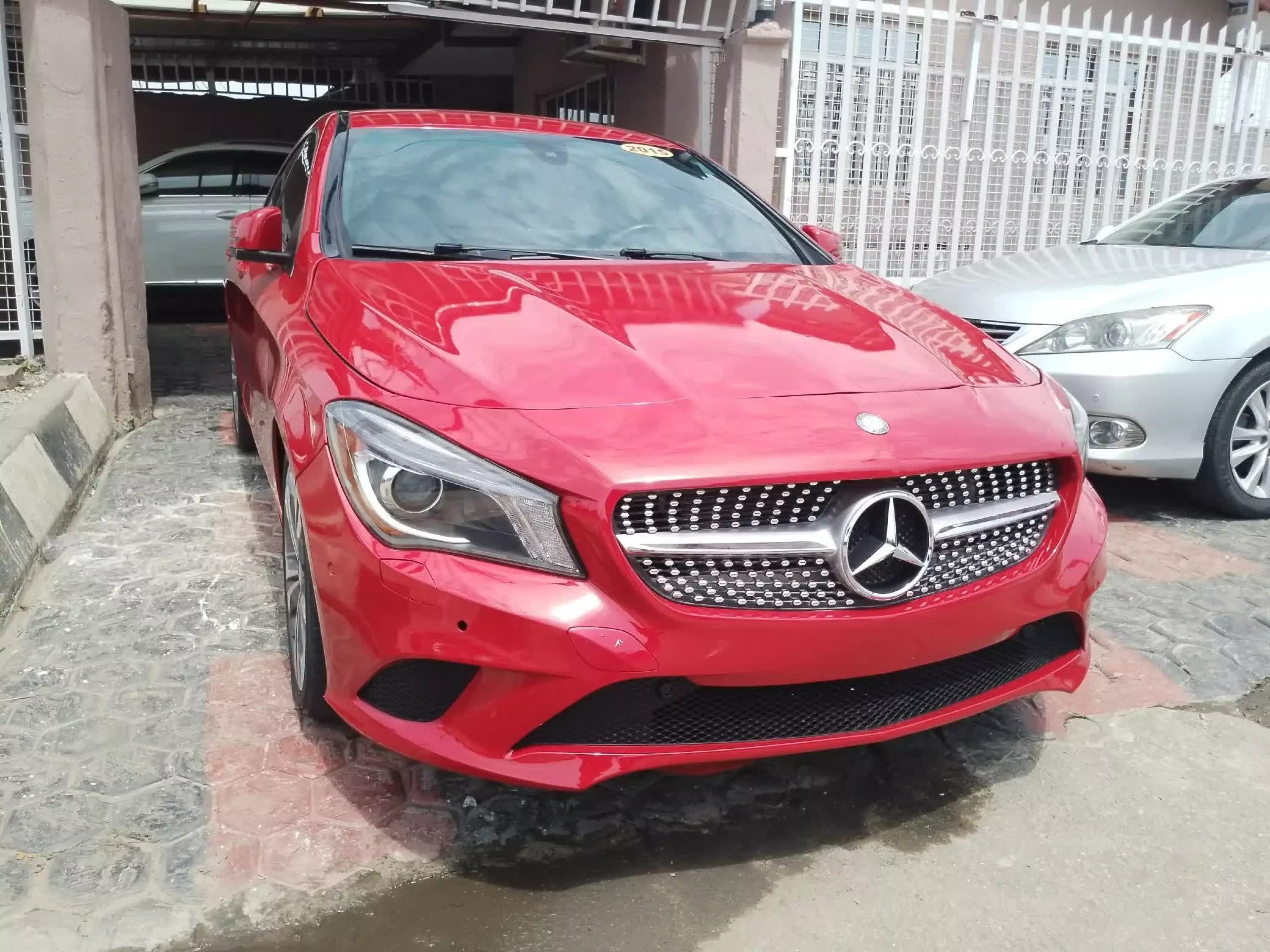 Mercedes-Benz CLA 250 - 2015