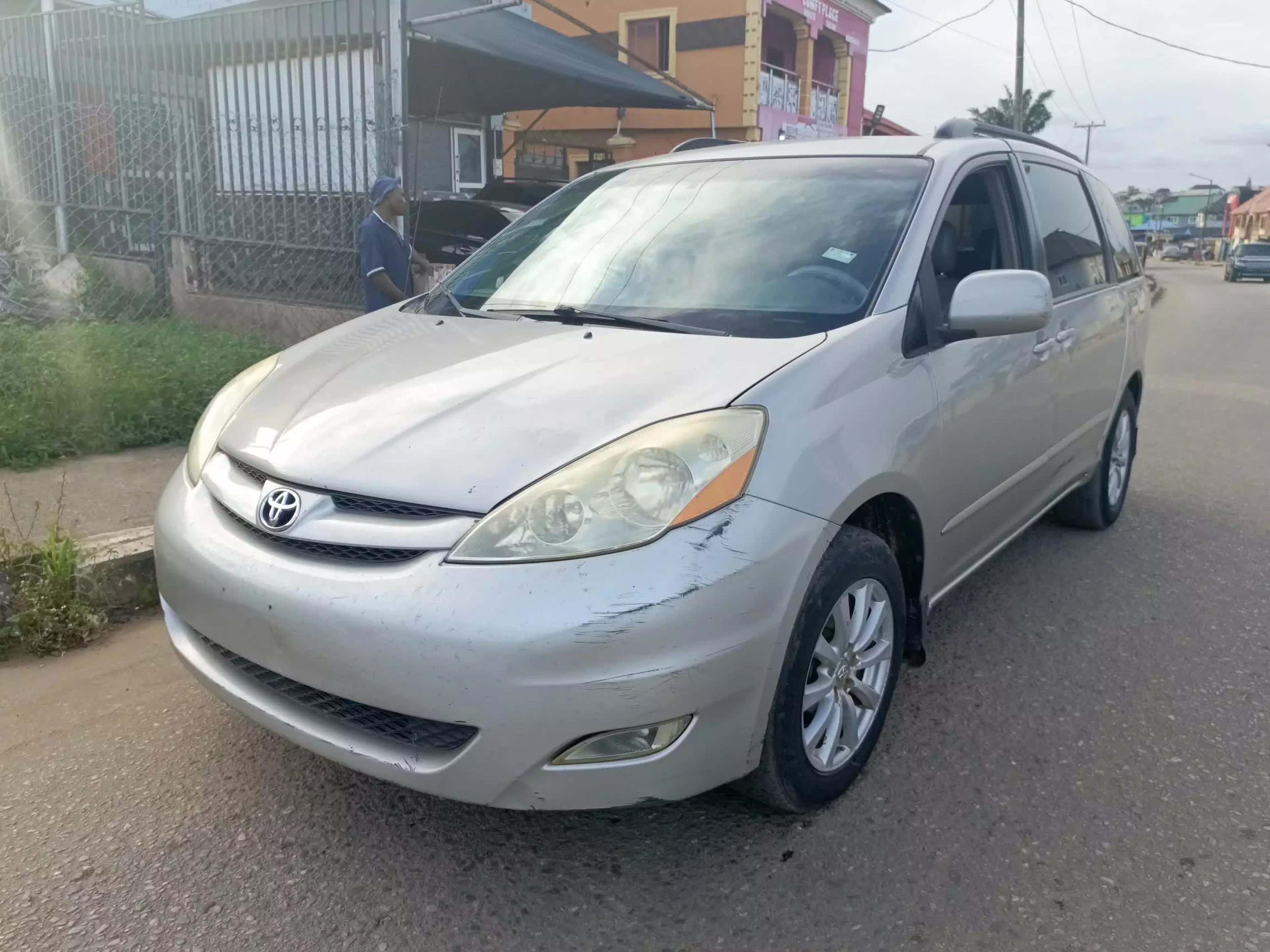 Toyota Sienna - 2008