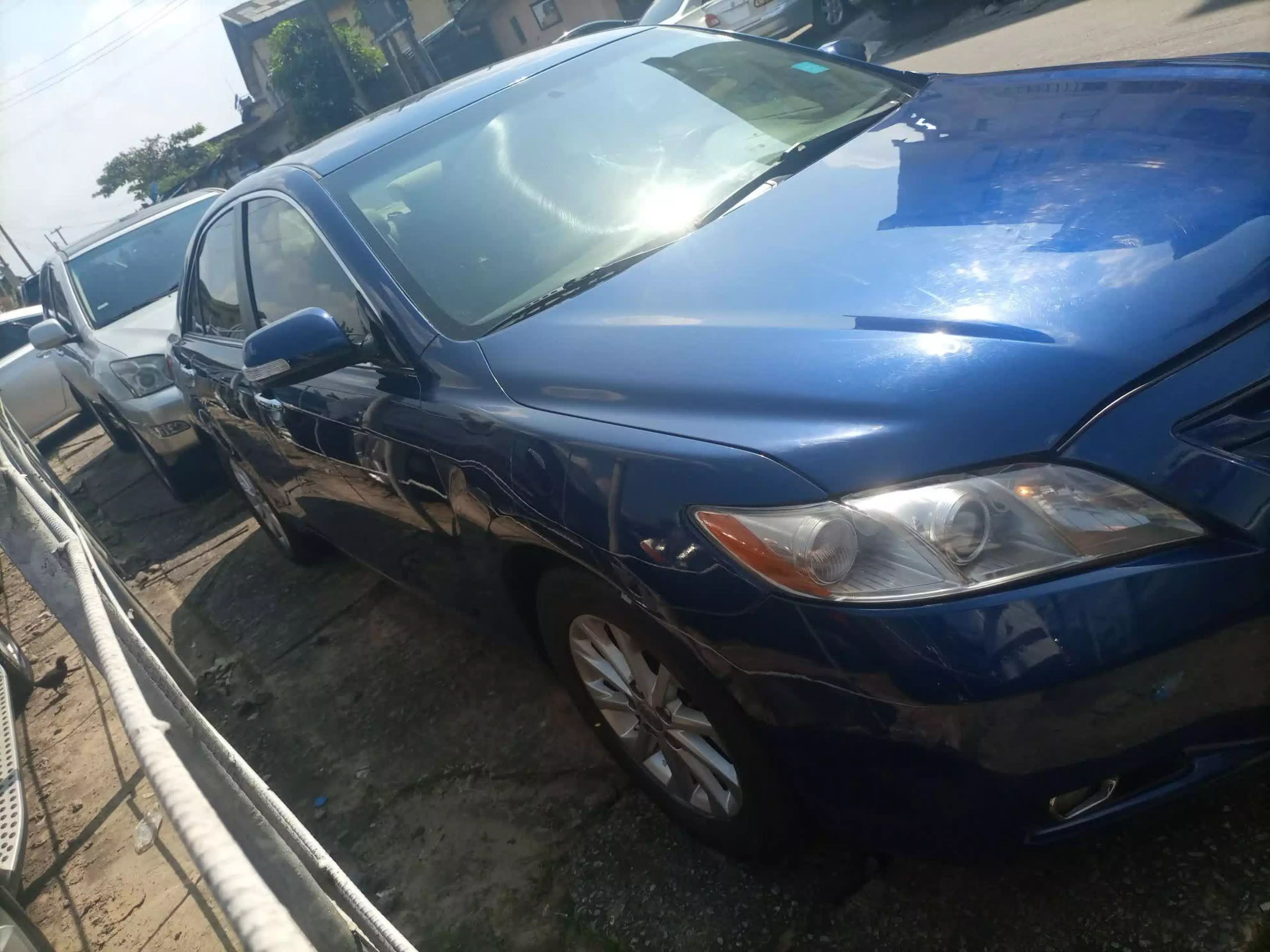 Toyota Camry - 2009