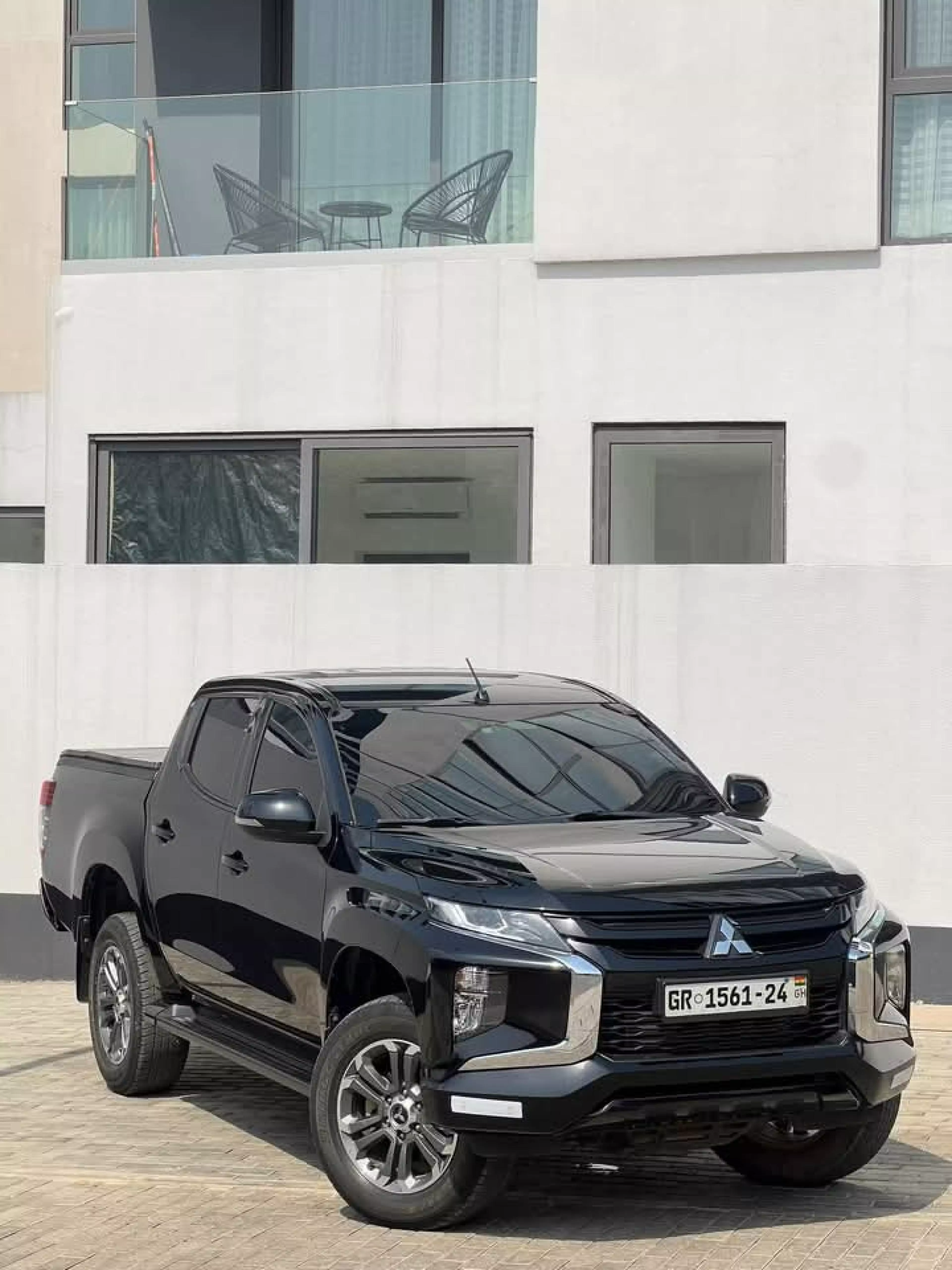 Mitsubishi L200 D/C Sportero A/T - 2023