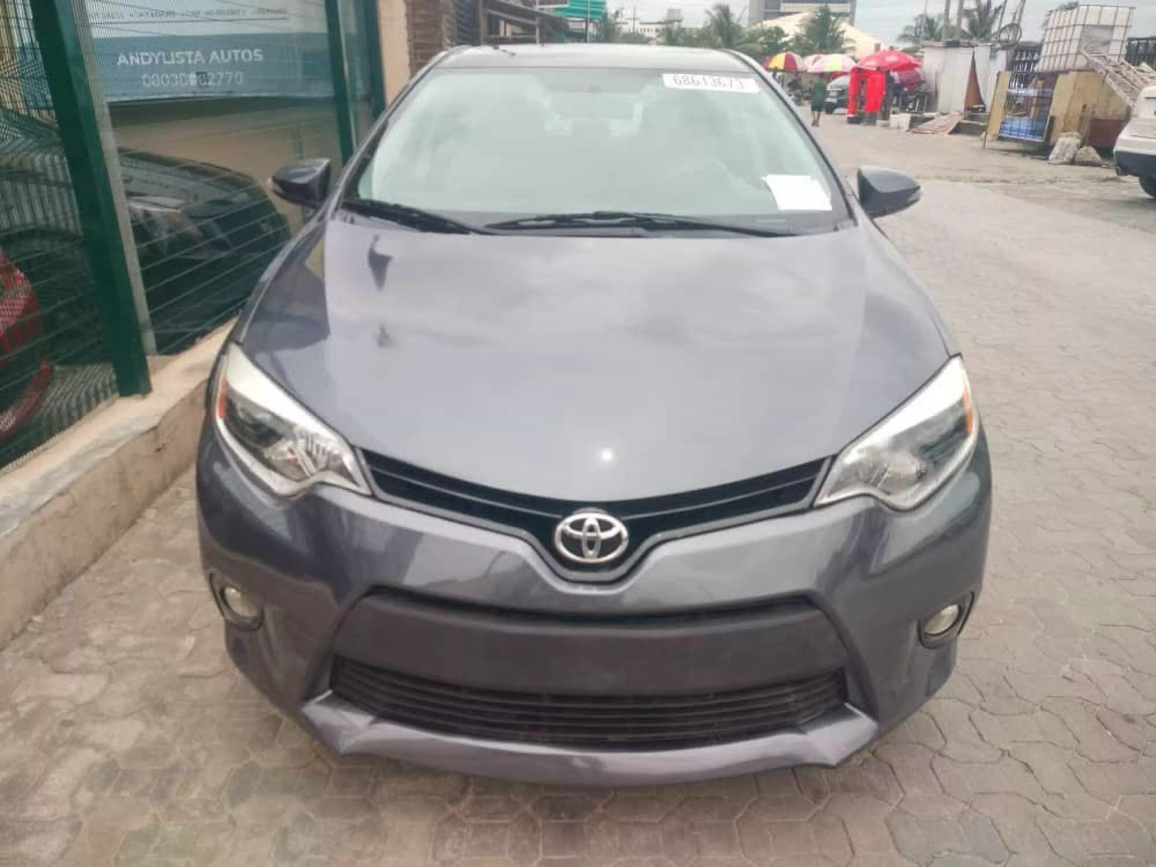 Toyota Corolla - 2015