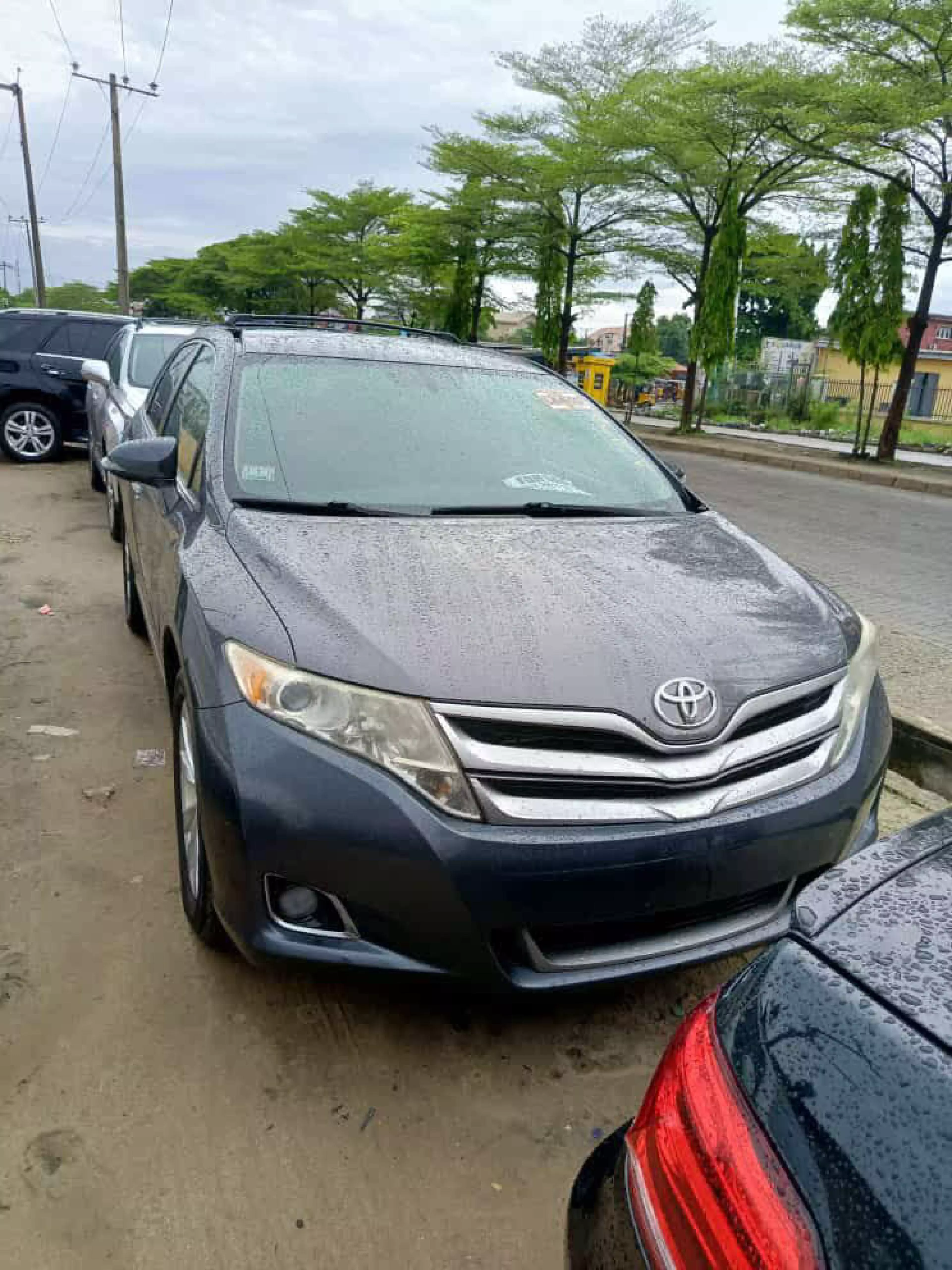 Toyota Venza  - 2013