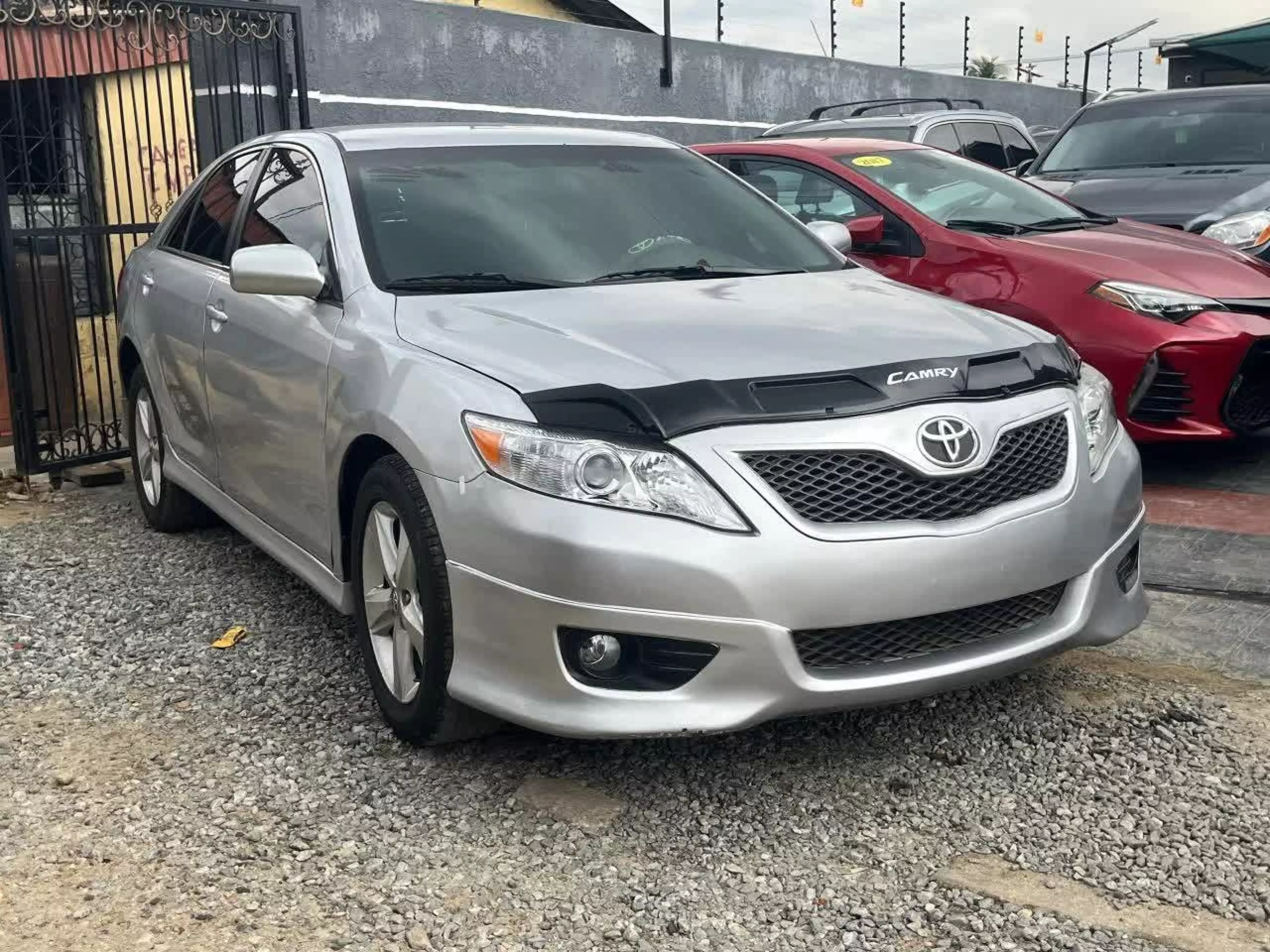 Toyota Camry - 2010