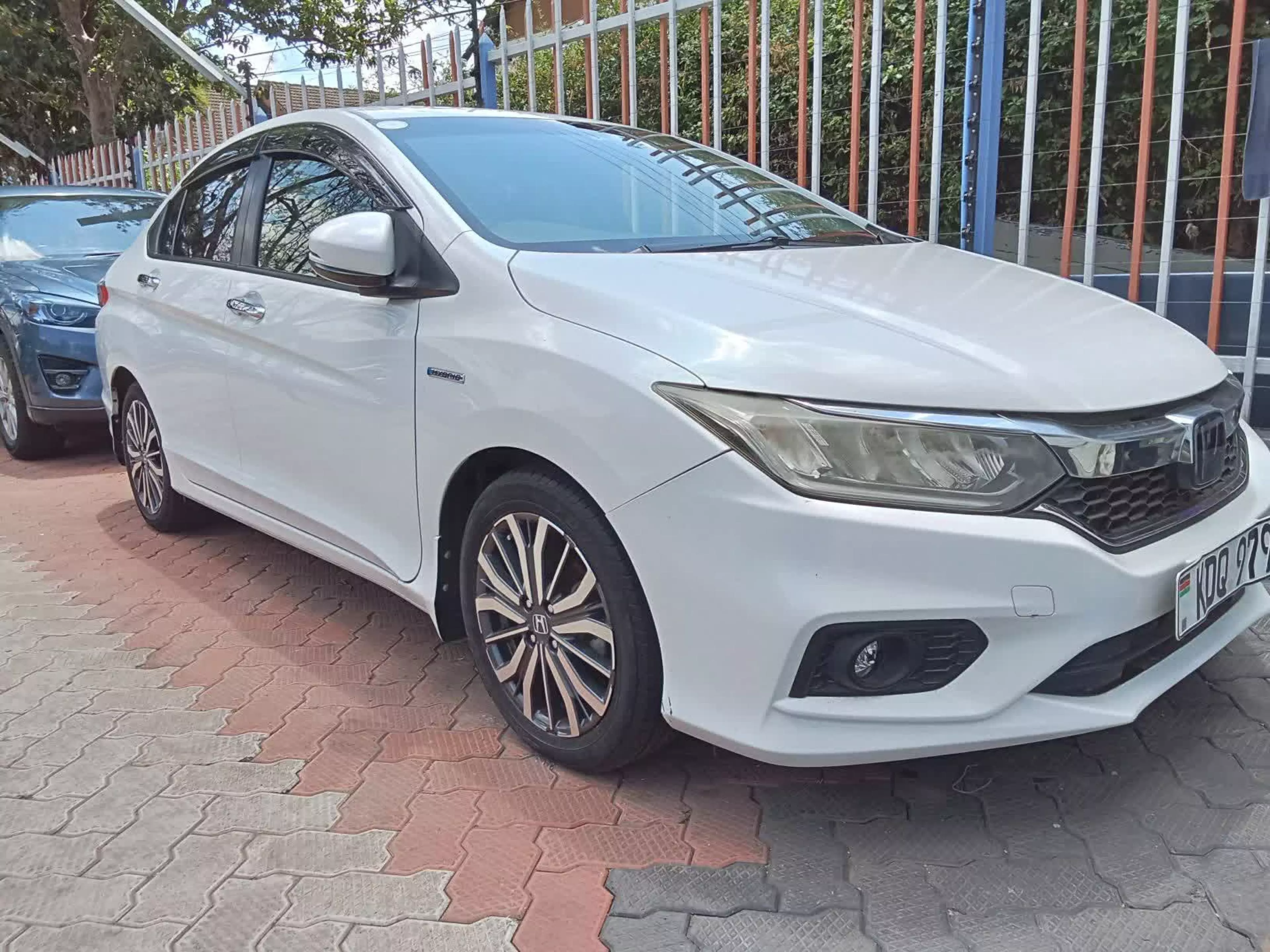 Honda Grace Hybrid  - 2017