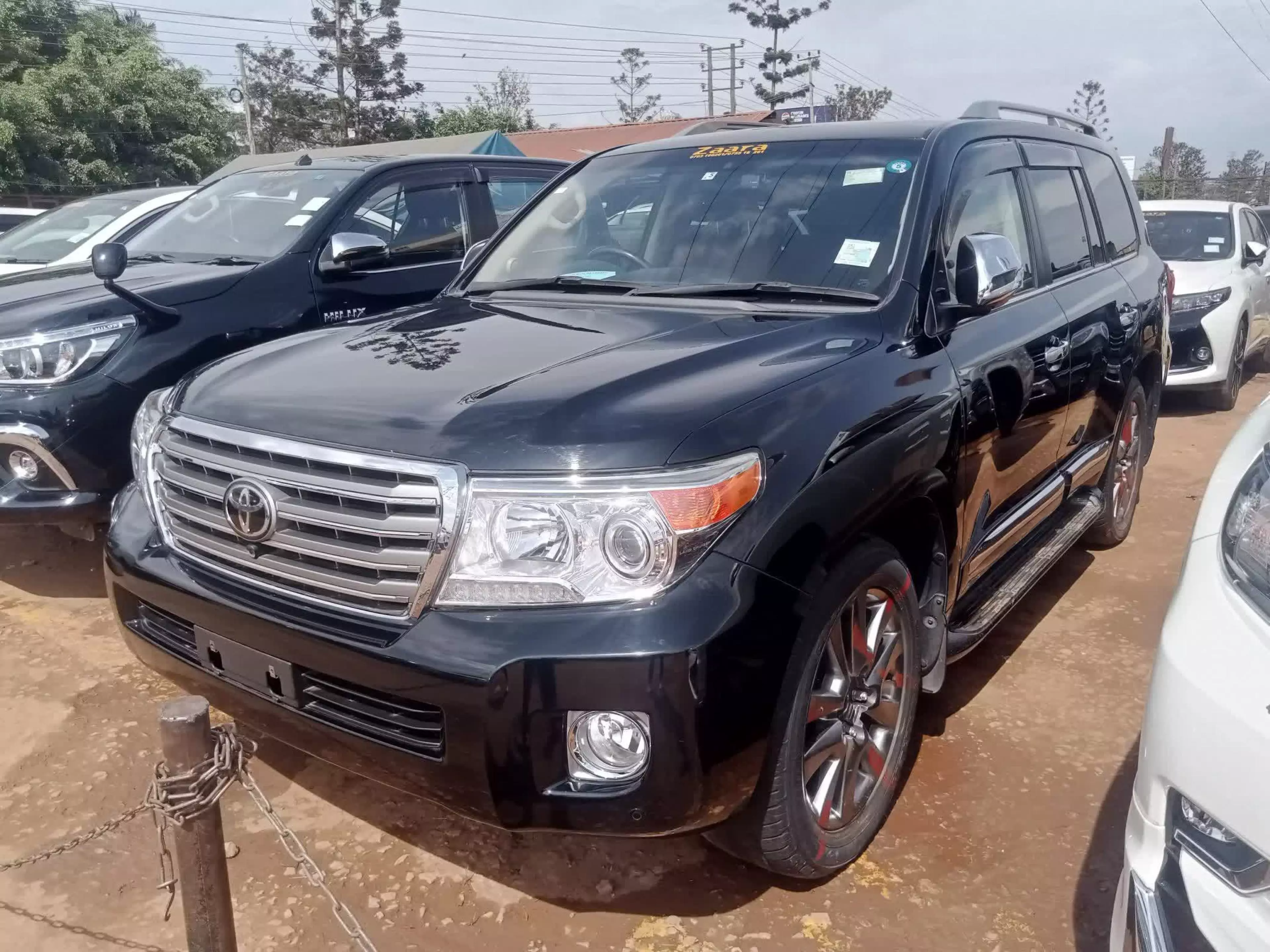 Toyota Landcruiser  V8  - 2015